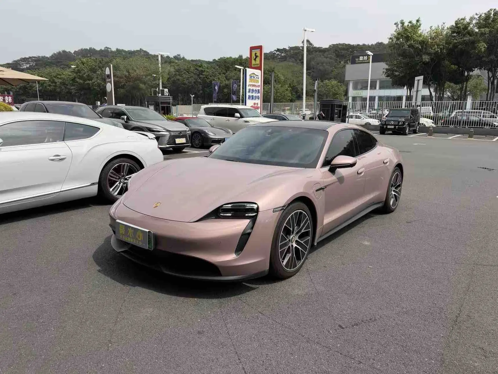 Porsche Taycan