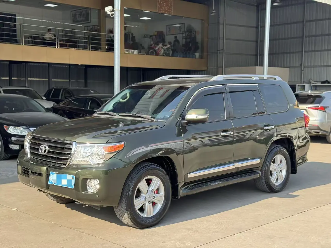 Toyota Land Cruiser