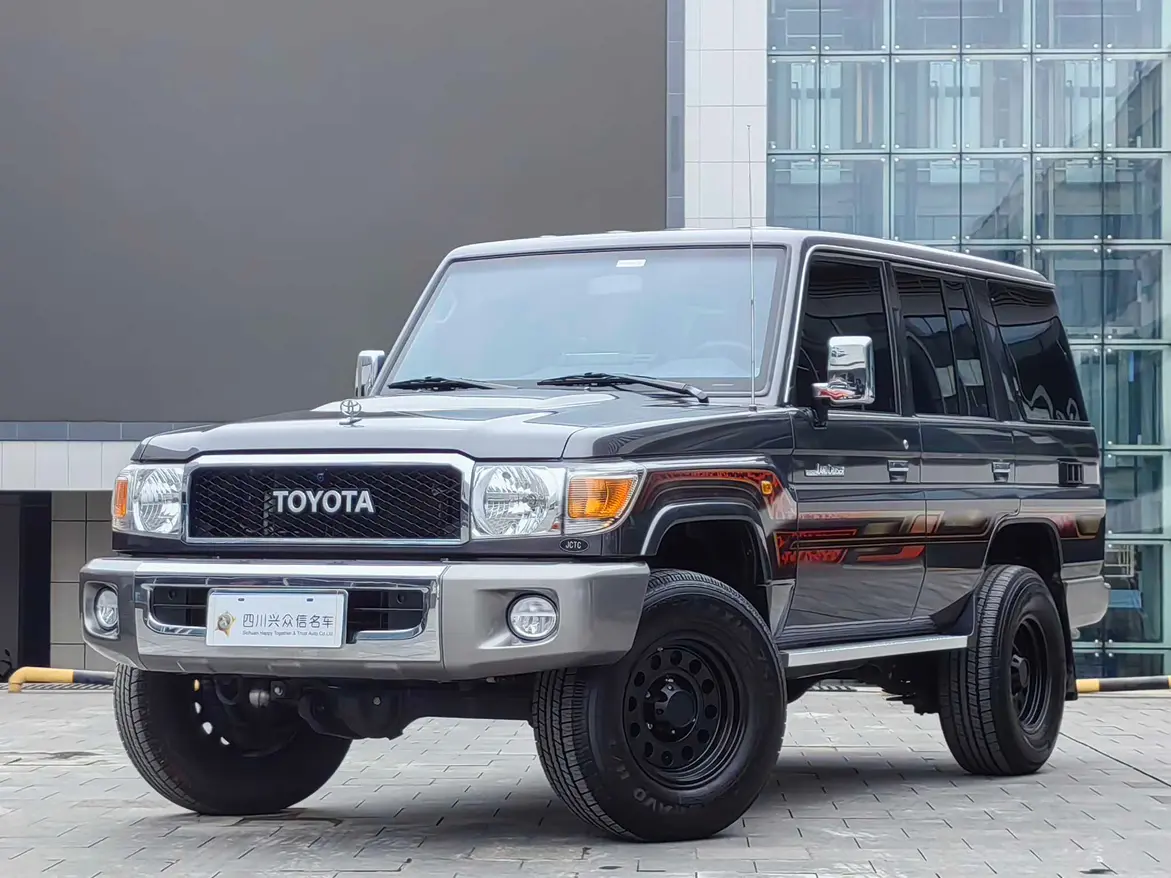 Toyota Land Cruiser 70 Series