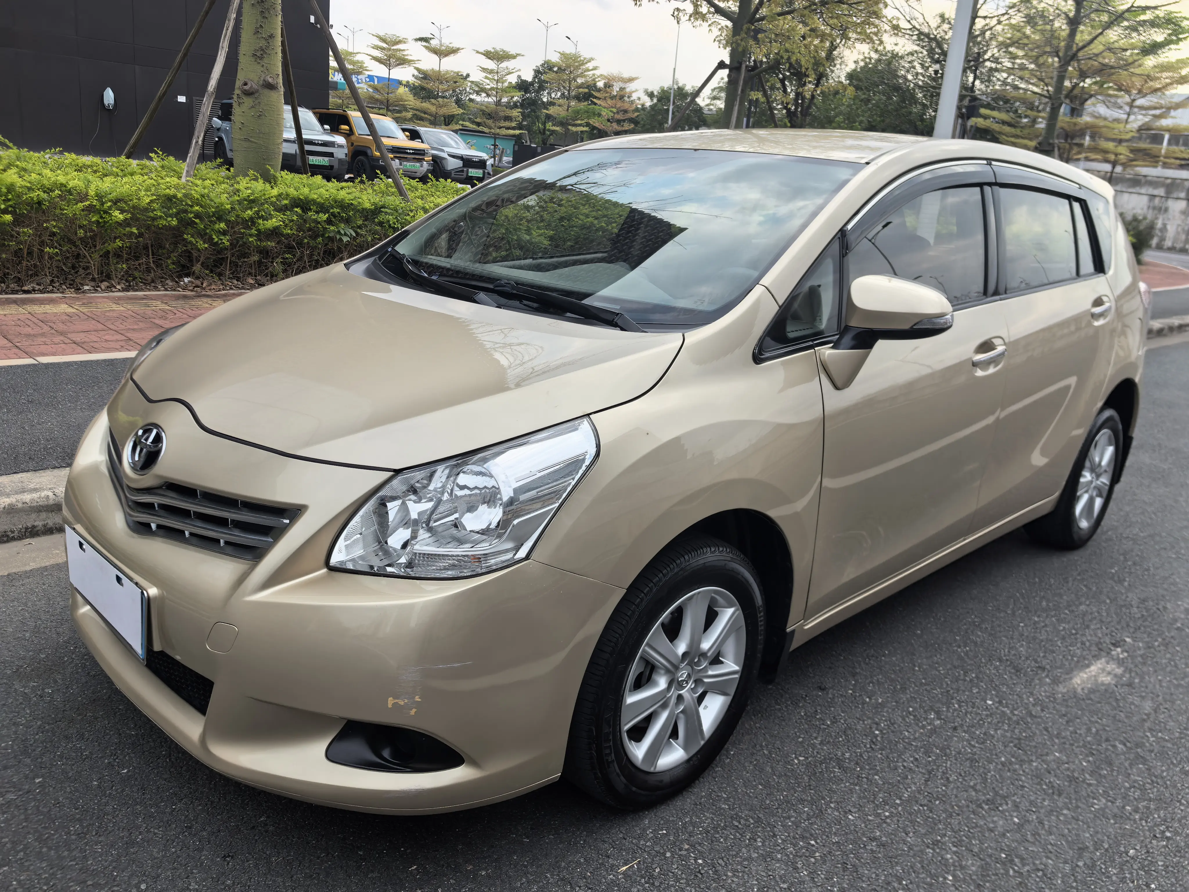 Toyota Verso / EZ