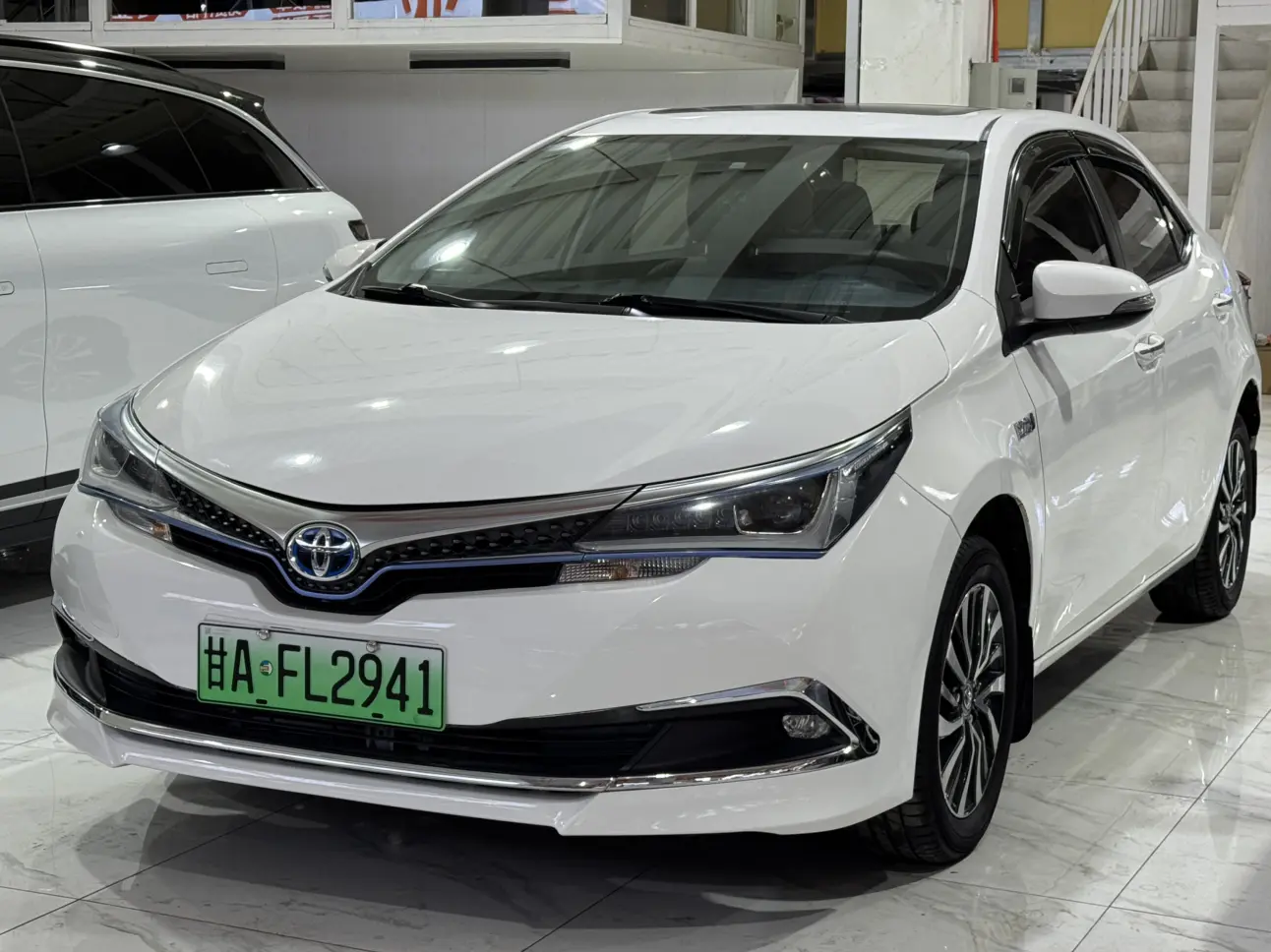 Toyota Corolla Dual Engine E+