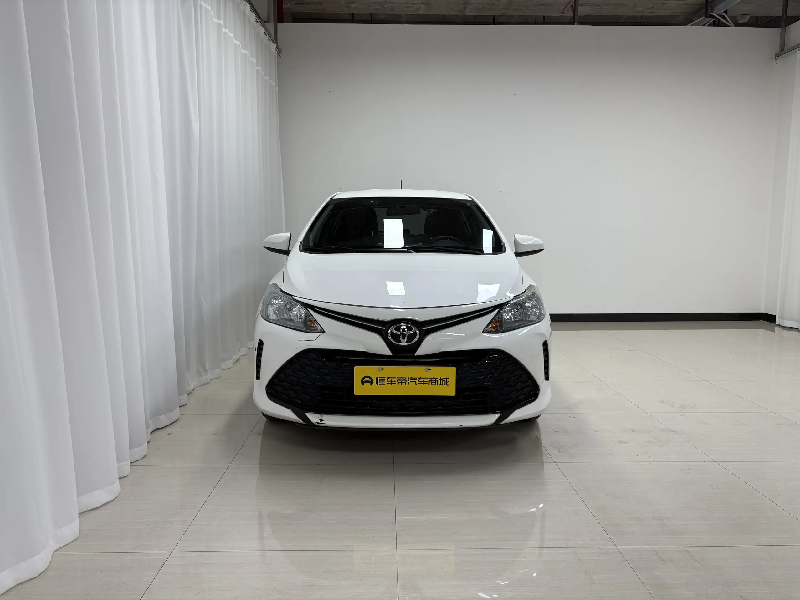 Toyota Vios FS  из Китая