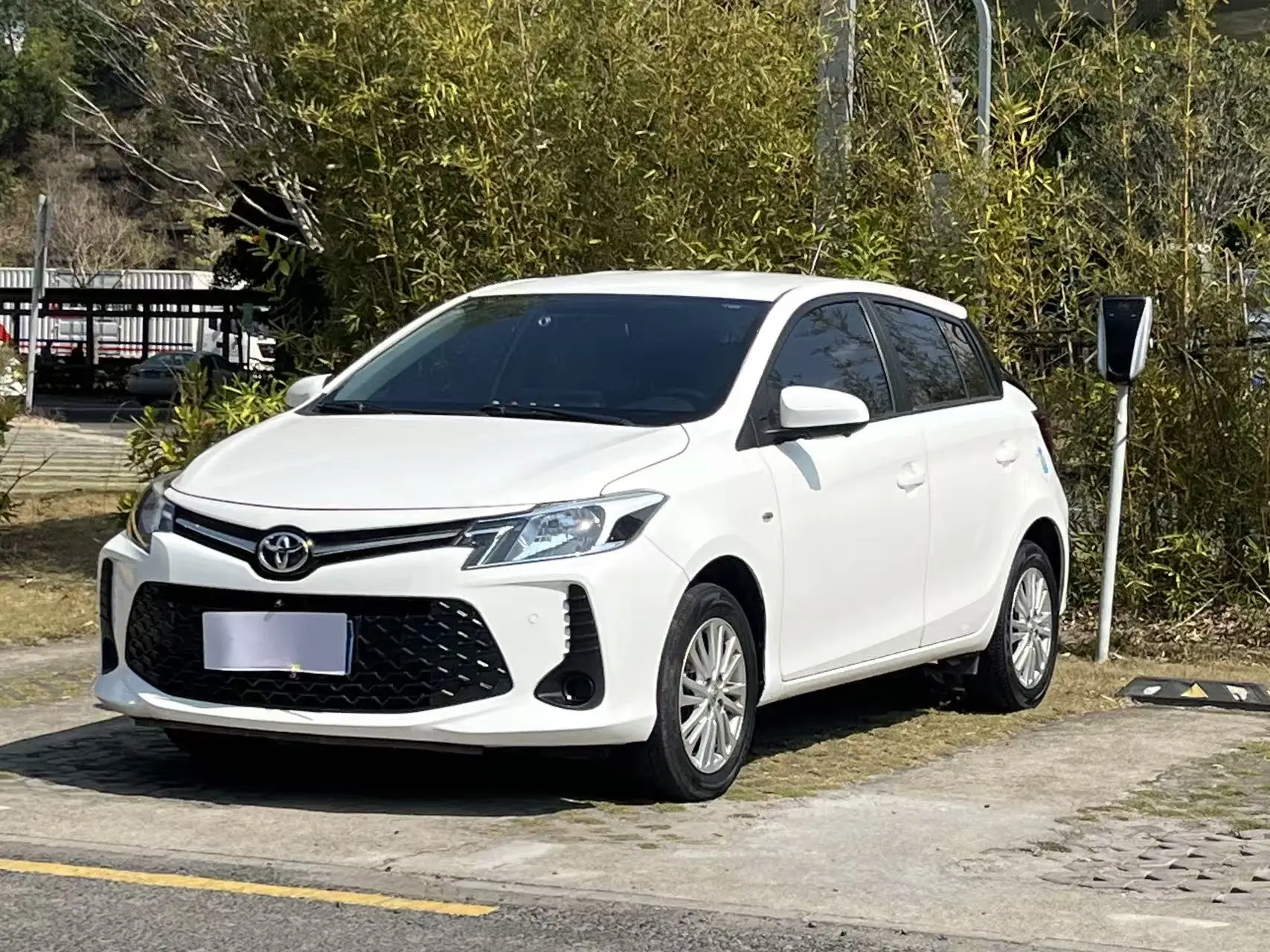 Toyota Vios FS  из Китая