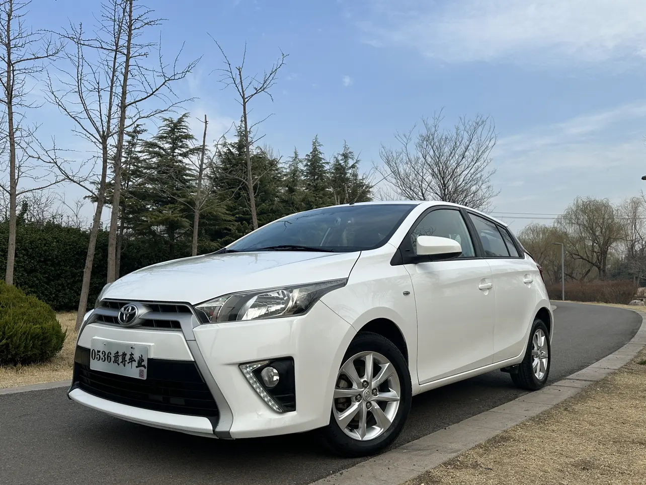Toyota Yaris L  из Китая