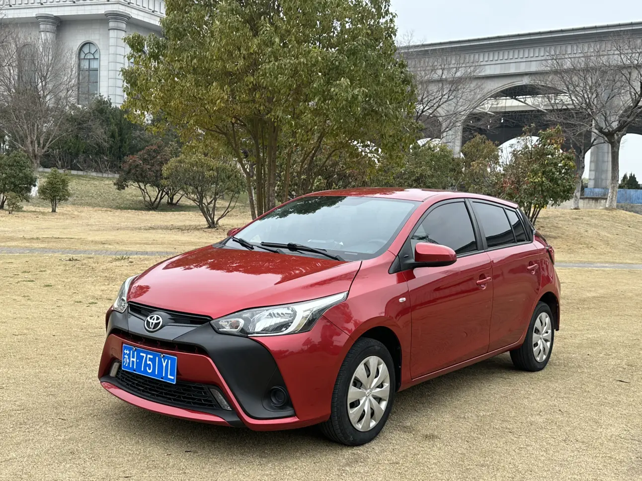 Toyota Yaris L  из Китая