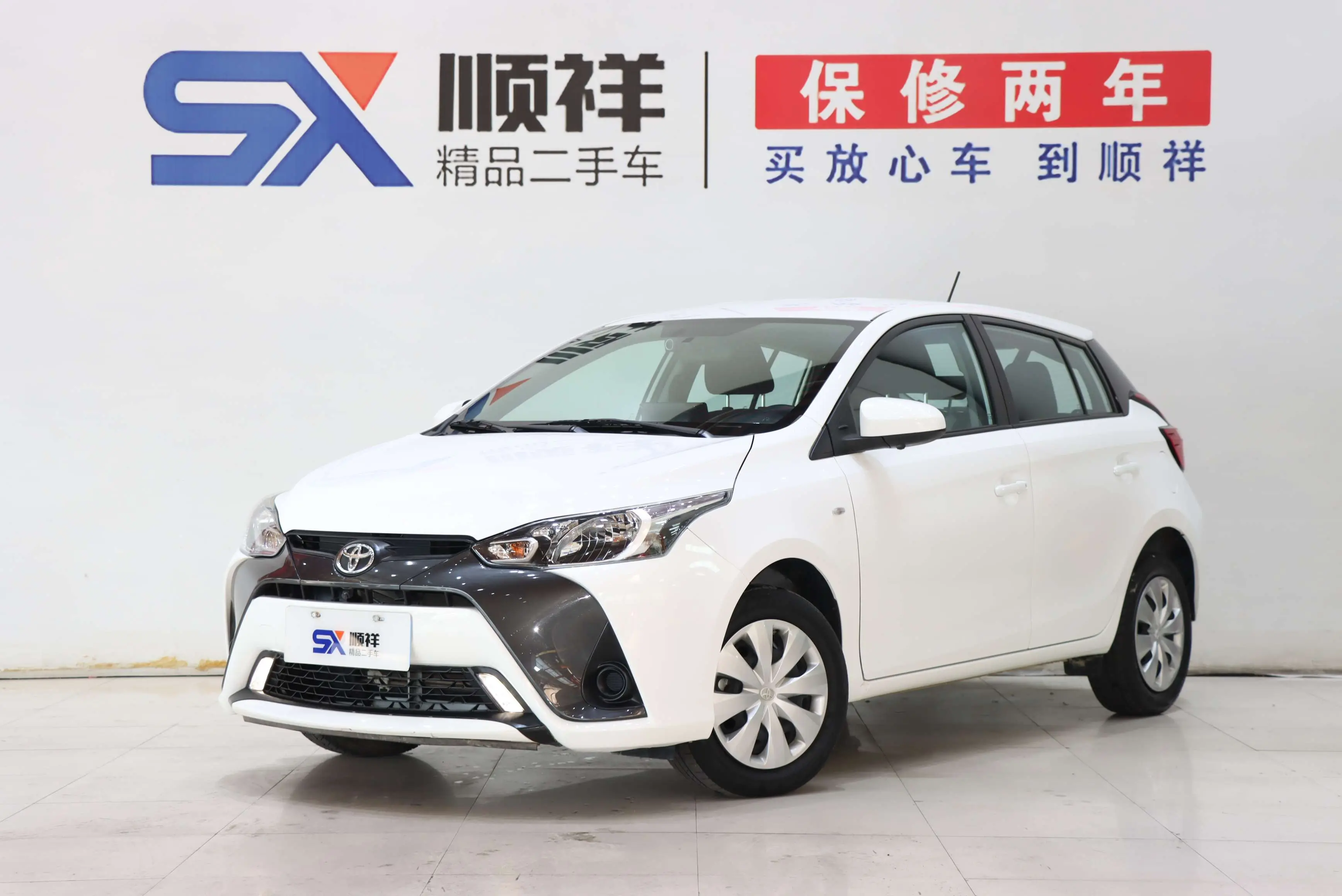 Toyota Yaris L  из Китая