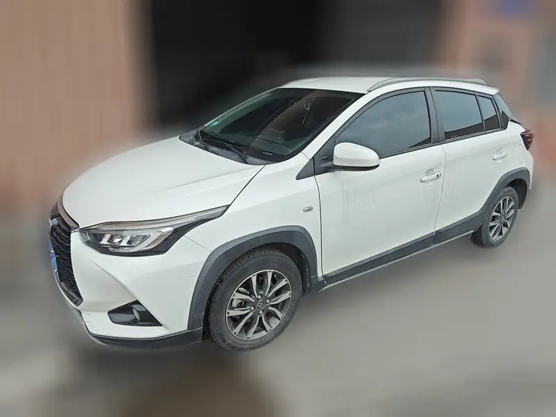 Toyota Yaris L