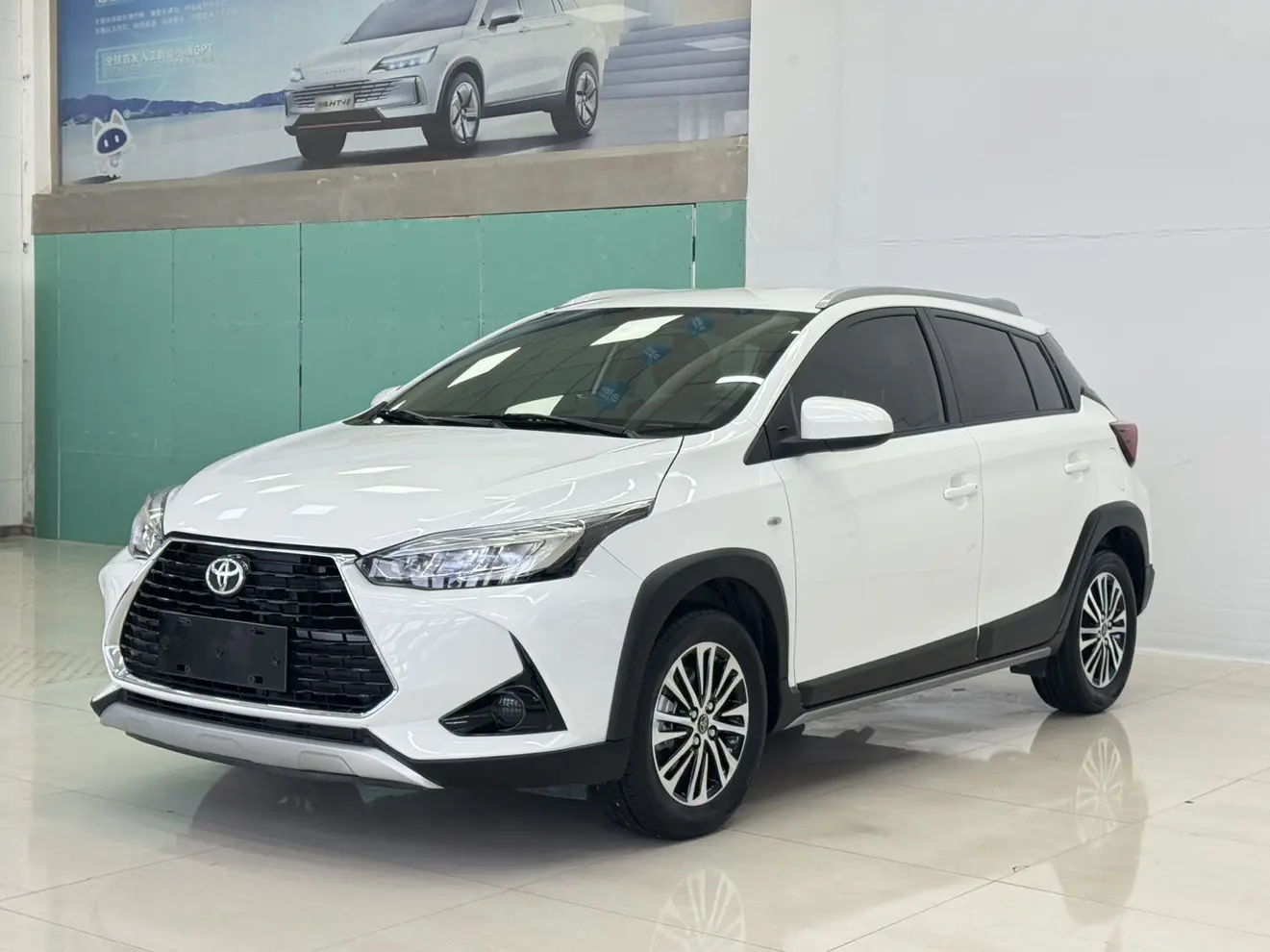 Toyota Yaris L