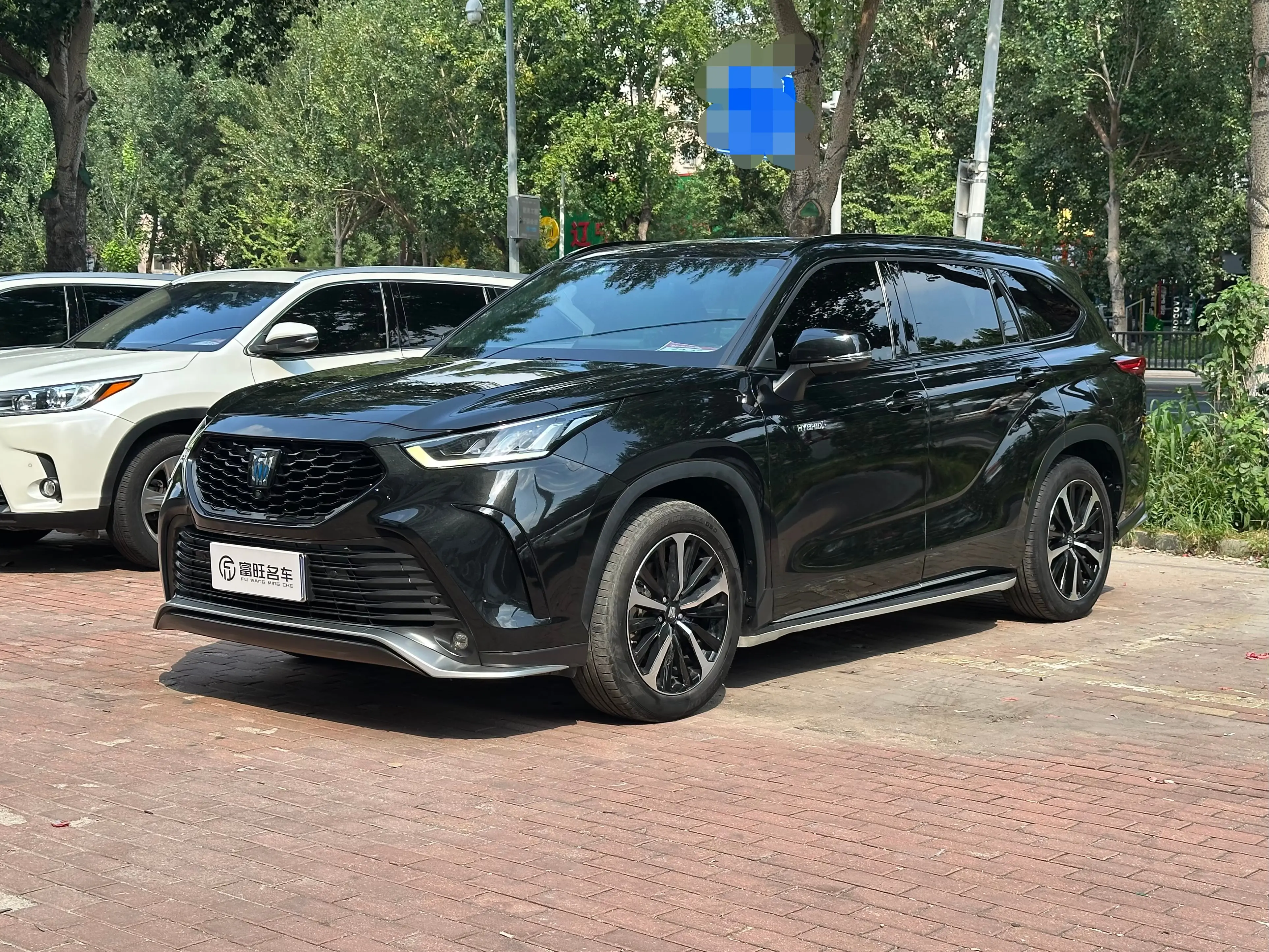 Toyota Crown Kluger