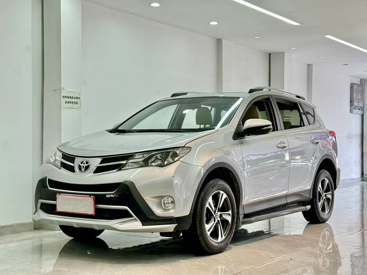 Toyota RAV4  из Китая
