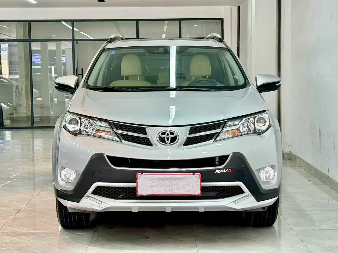 Toyota RAV4  из Китая