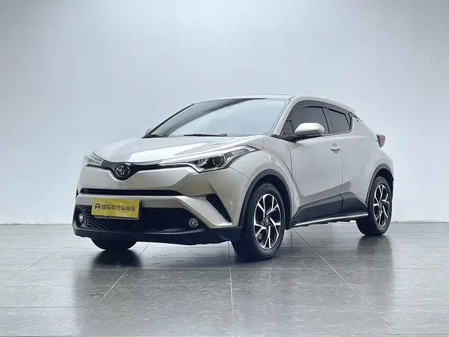 Toyota C-HR  из Китая