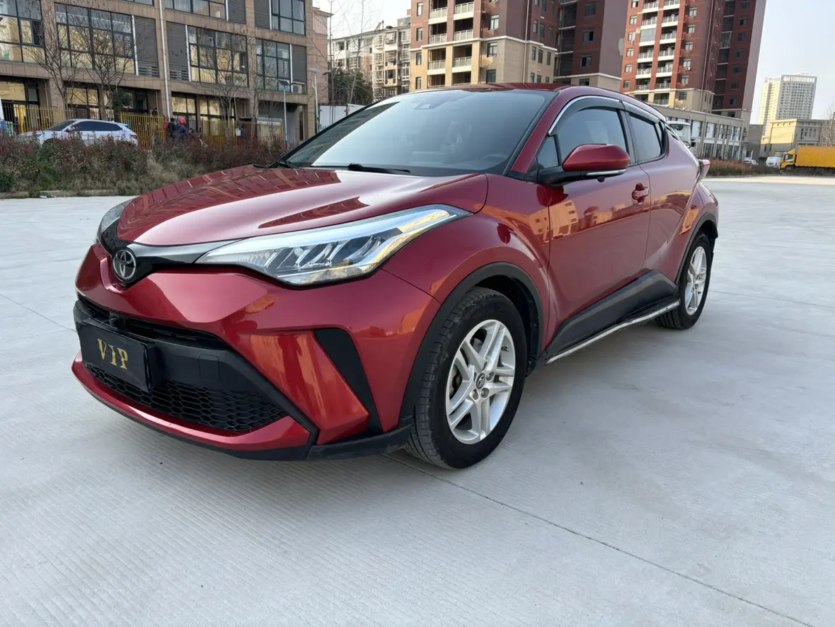 Toyota C-HR  из Китая