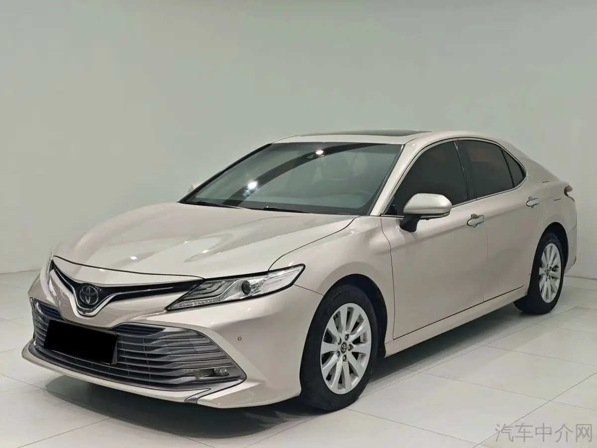 Toyota Camry  из Китая