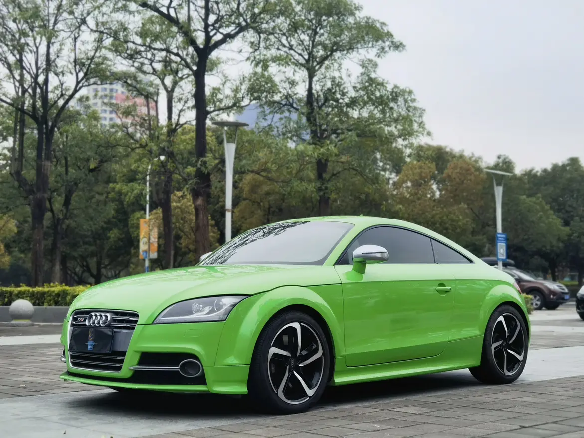 Audi TTS
