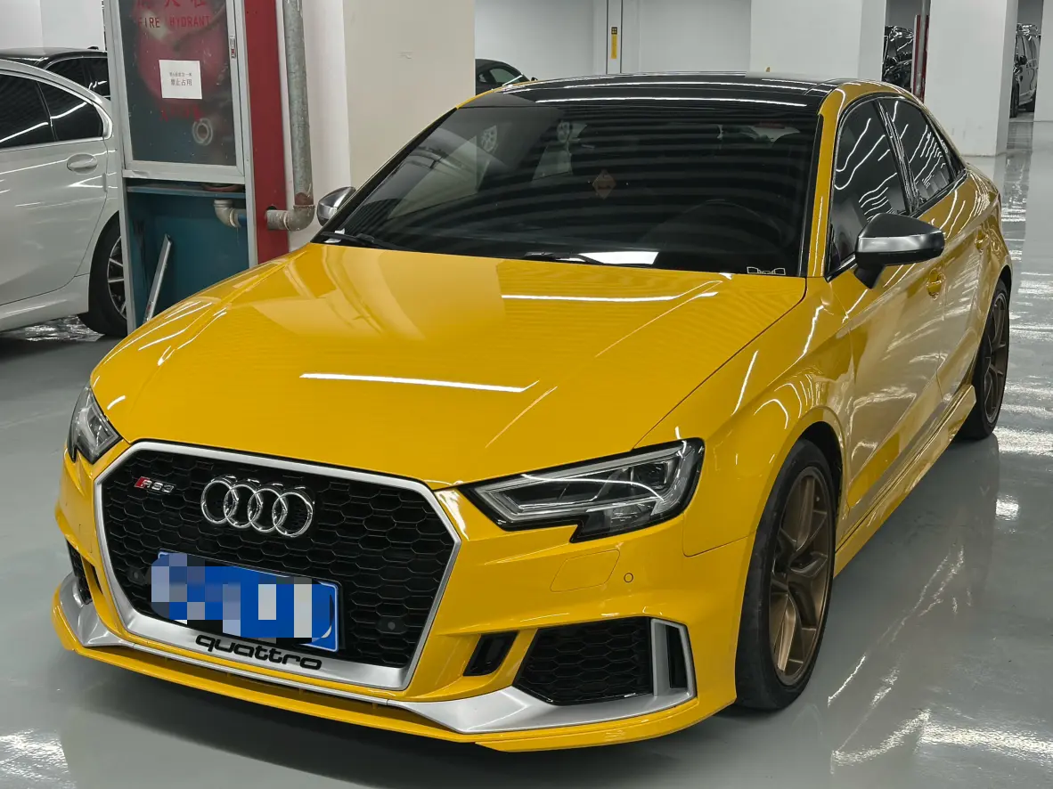 Audi S3  из Китая