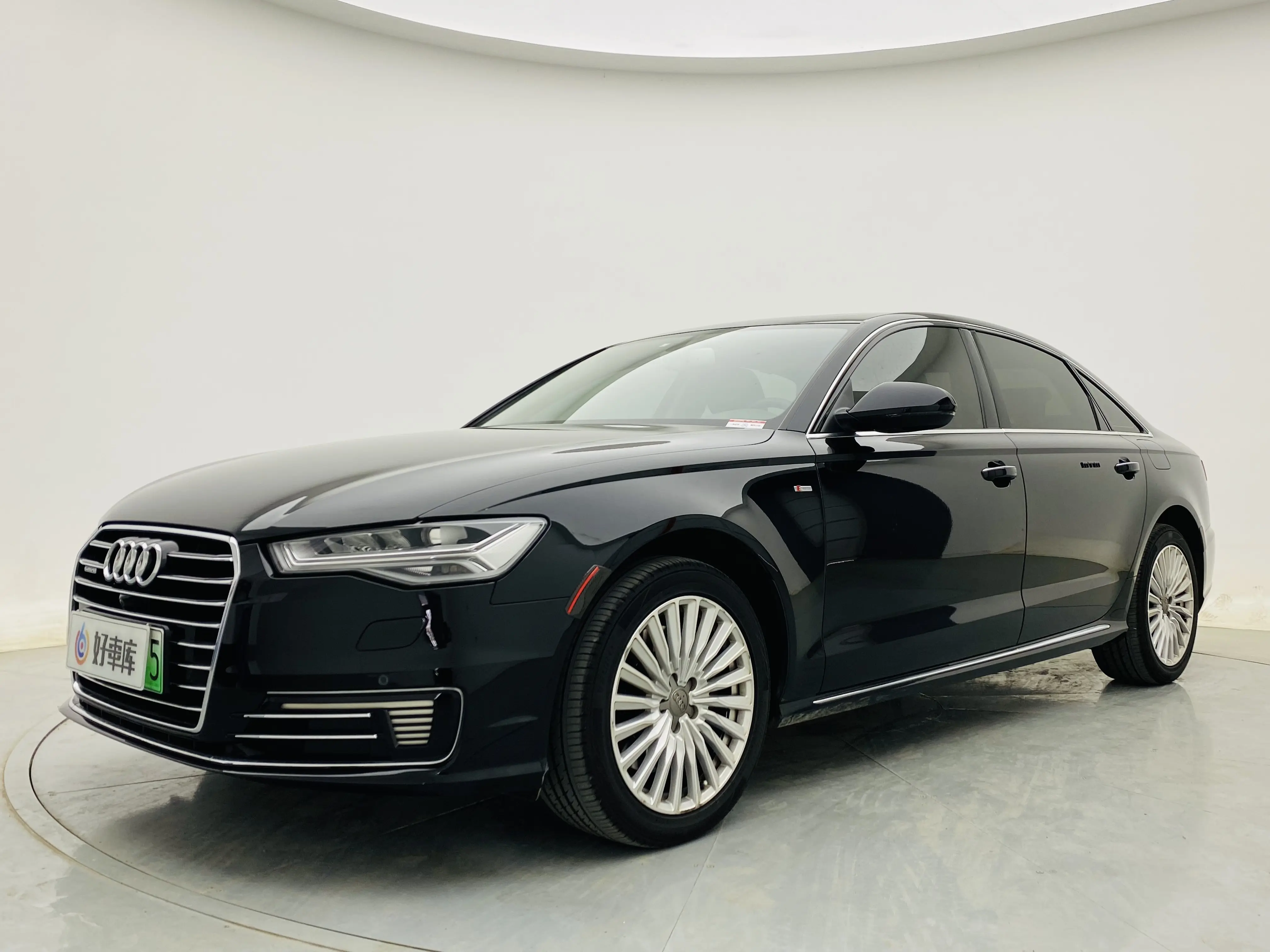 Audi A6L PHEV