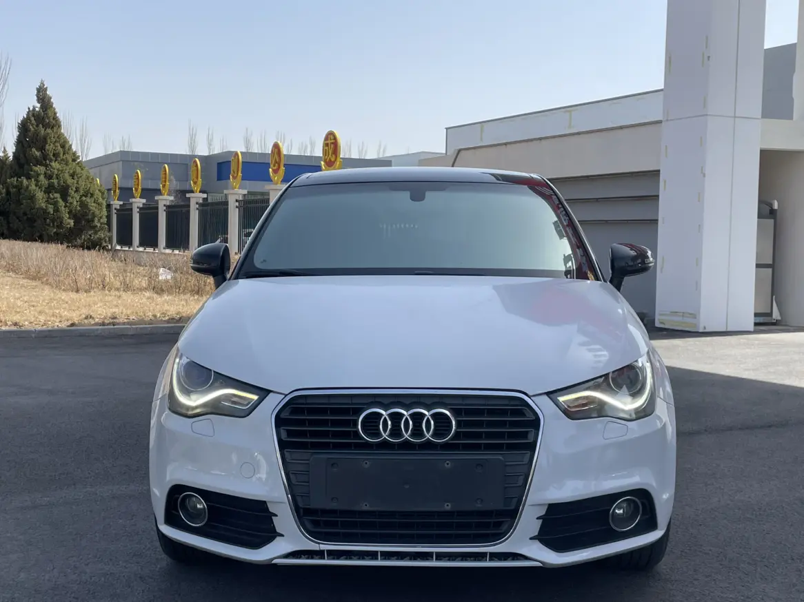 Audi A1  из Китая