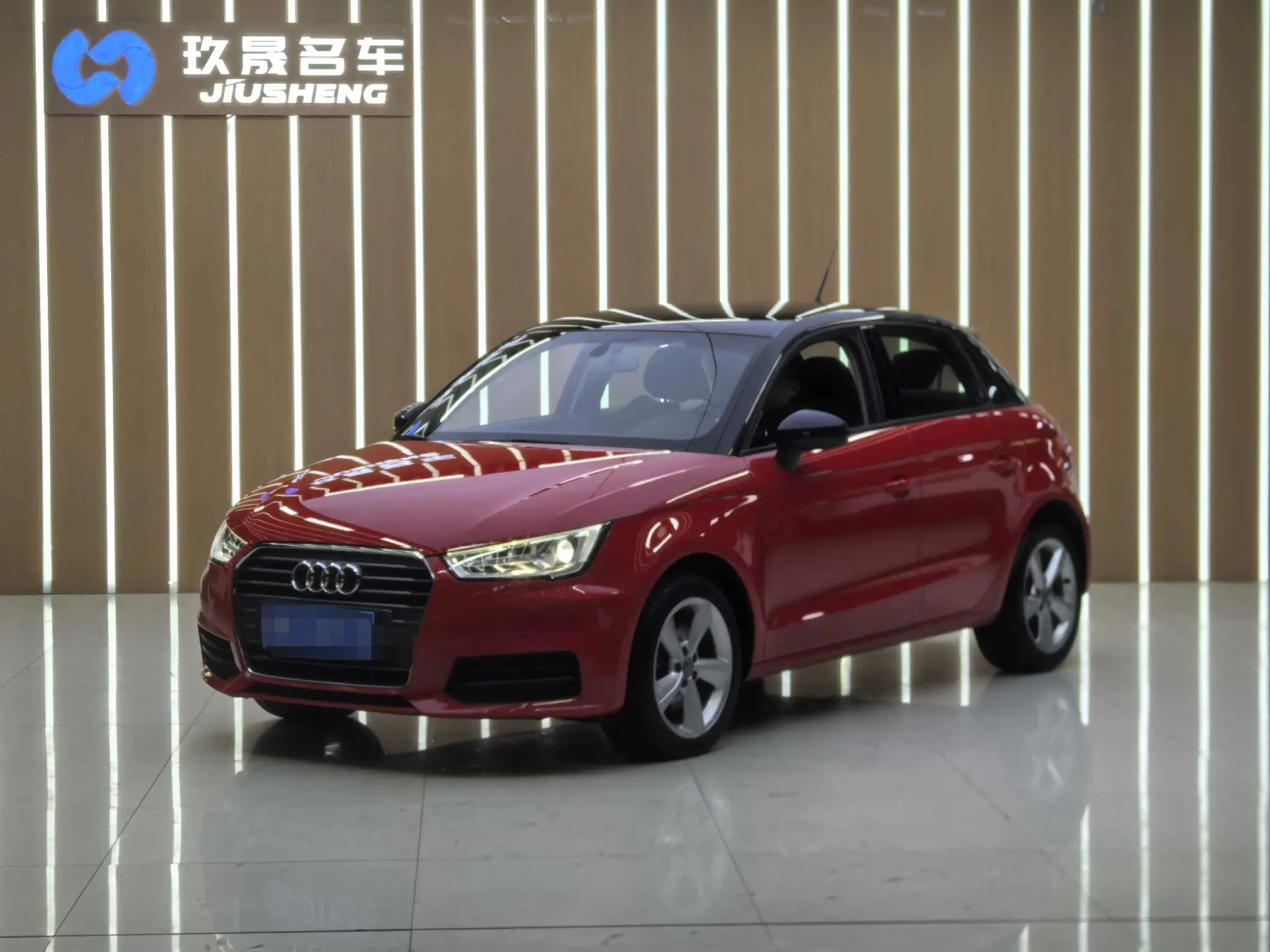 Audi A1  из Китая