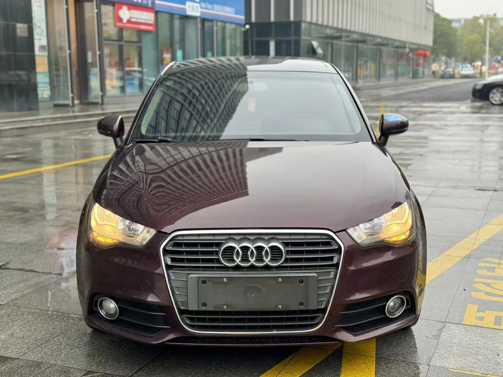 Audi A1  из Китая