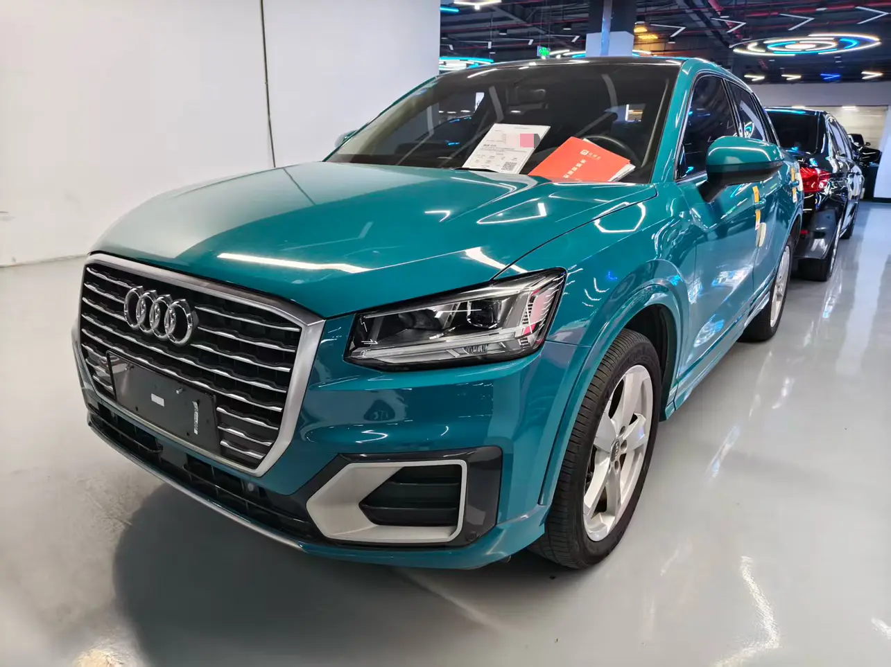 Audi Q2L