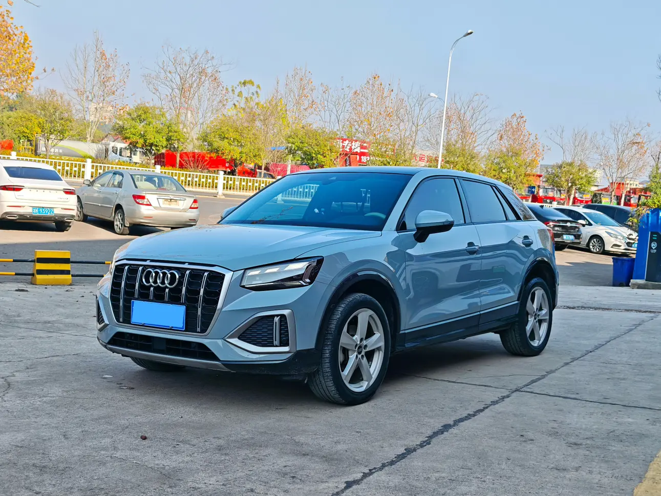 Audi Q2L