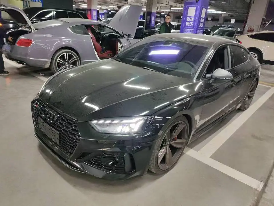 Audi RS 5