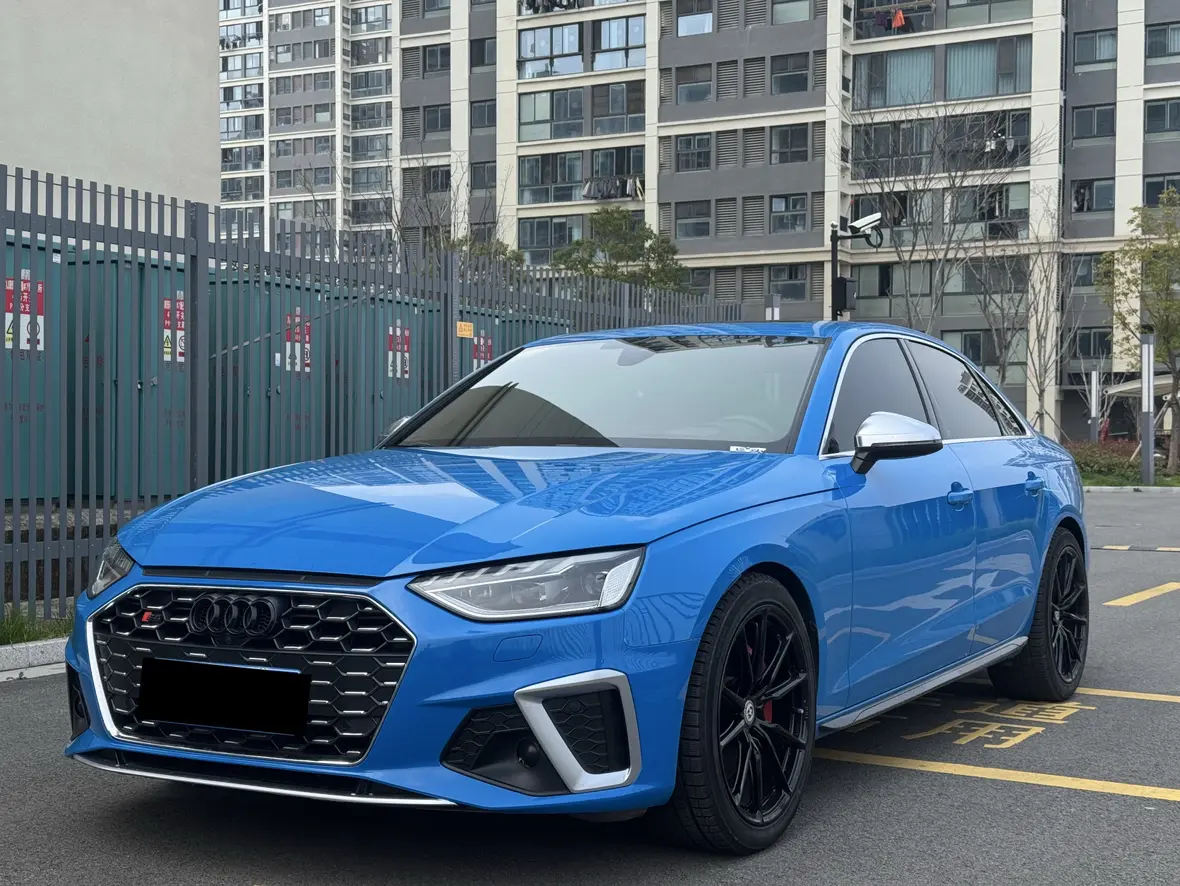 Audi S4