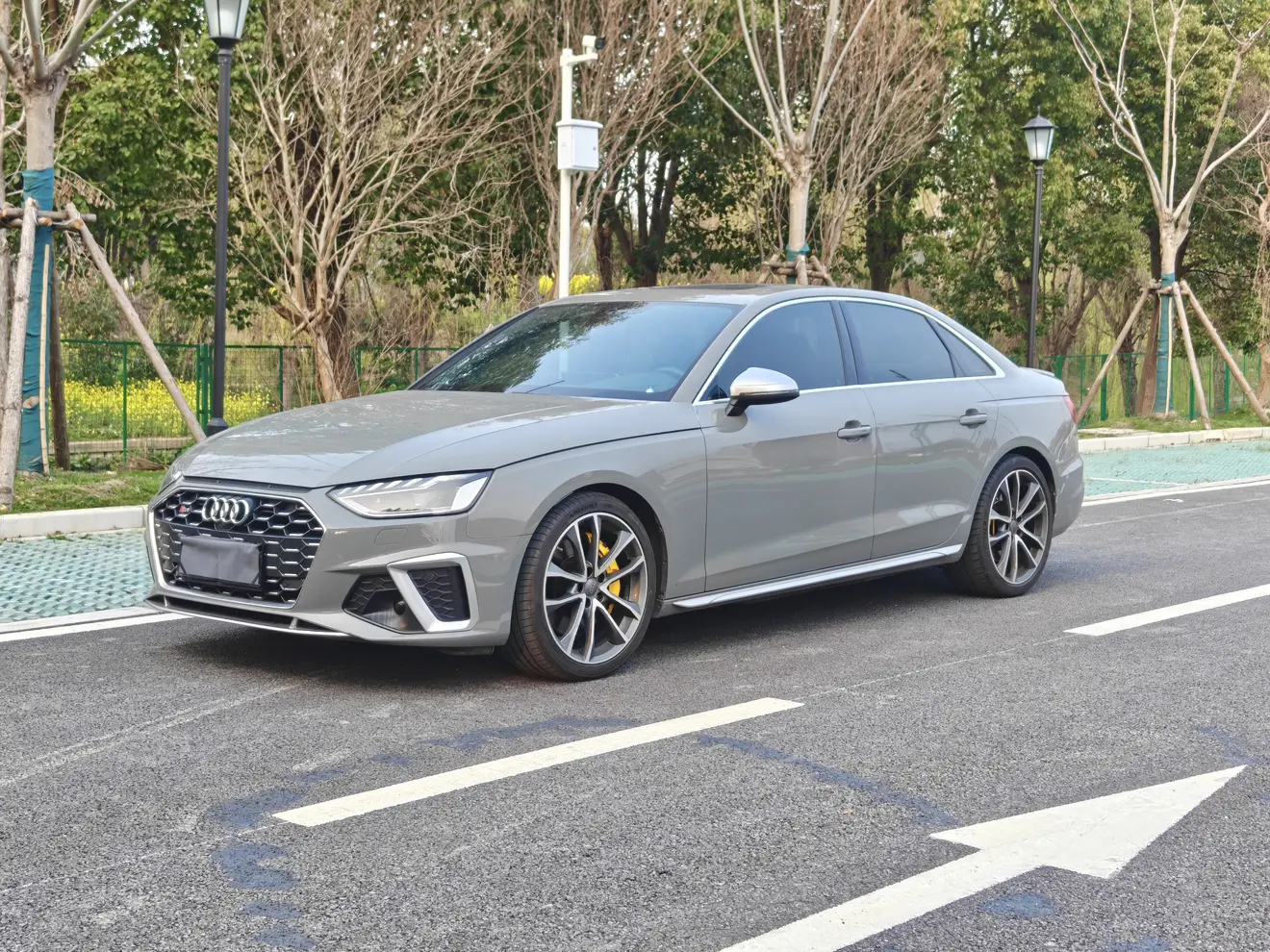 Audi S4