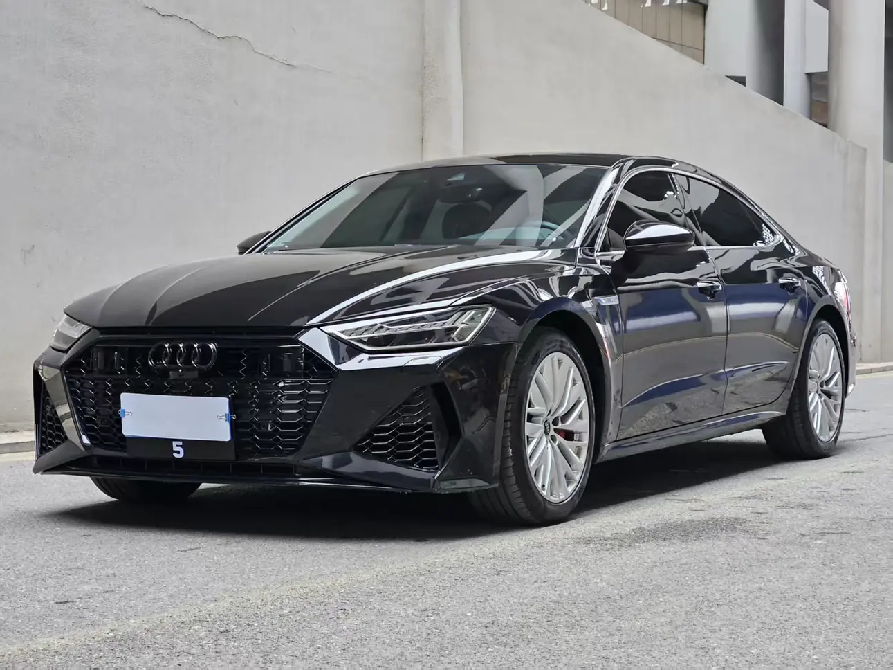 Audi A7L