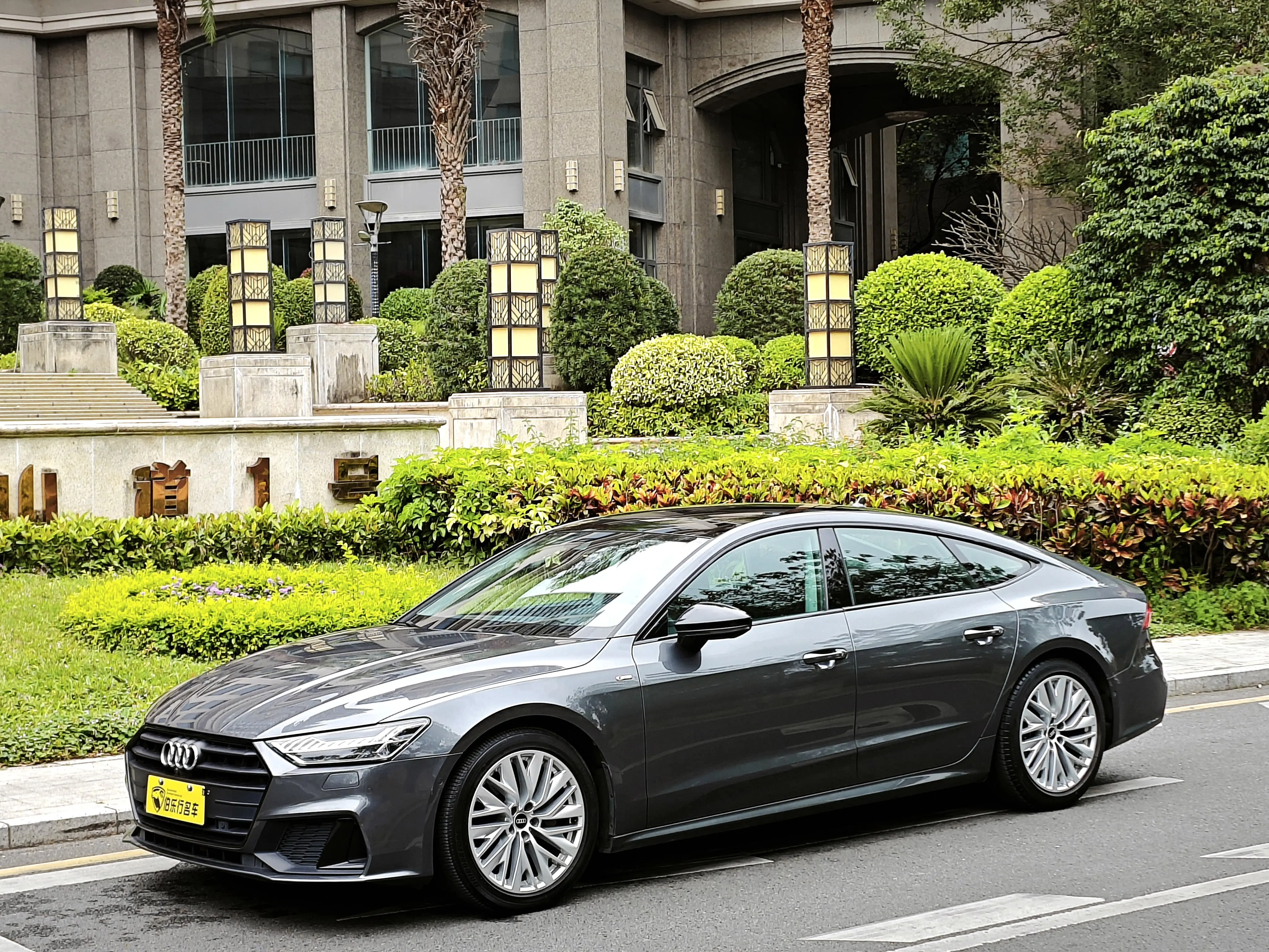 Audi A7  из Китая