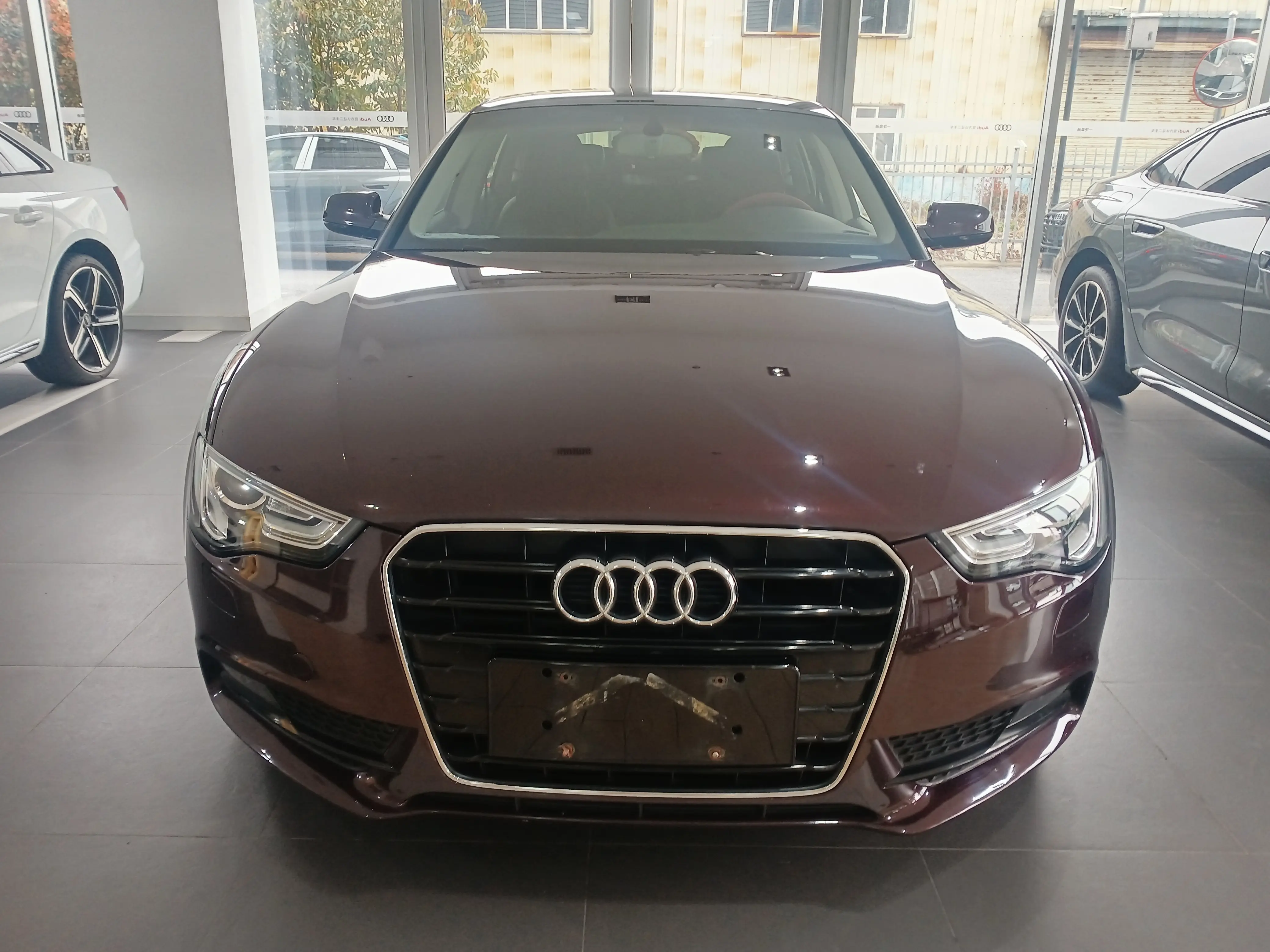 Audi A5  из Китая