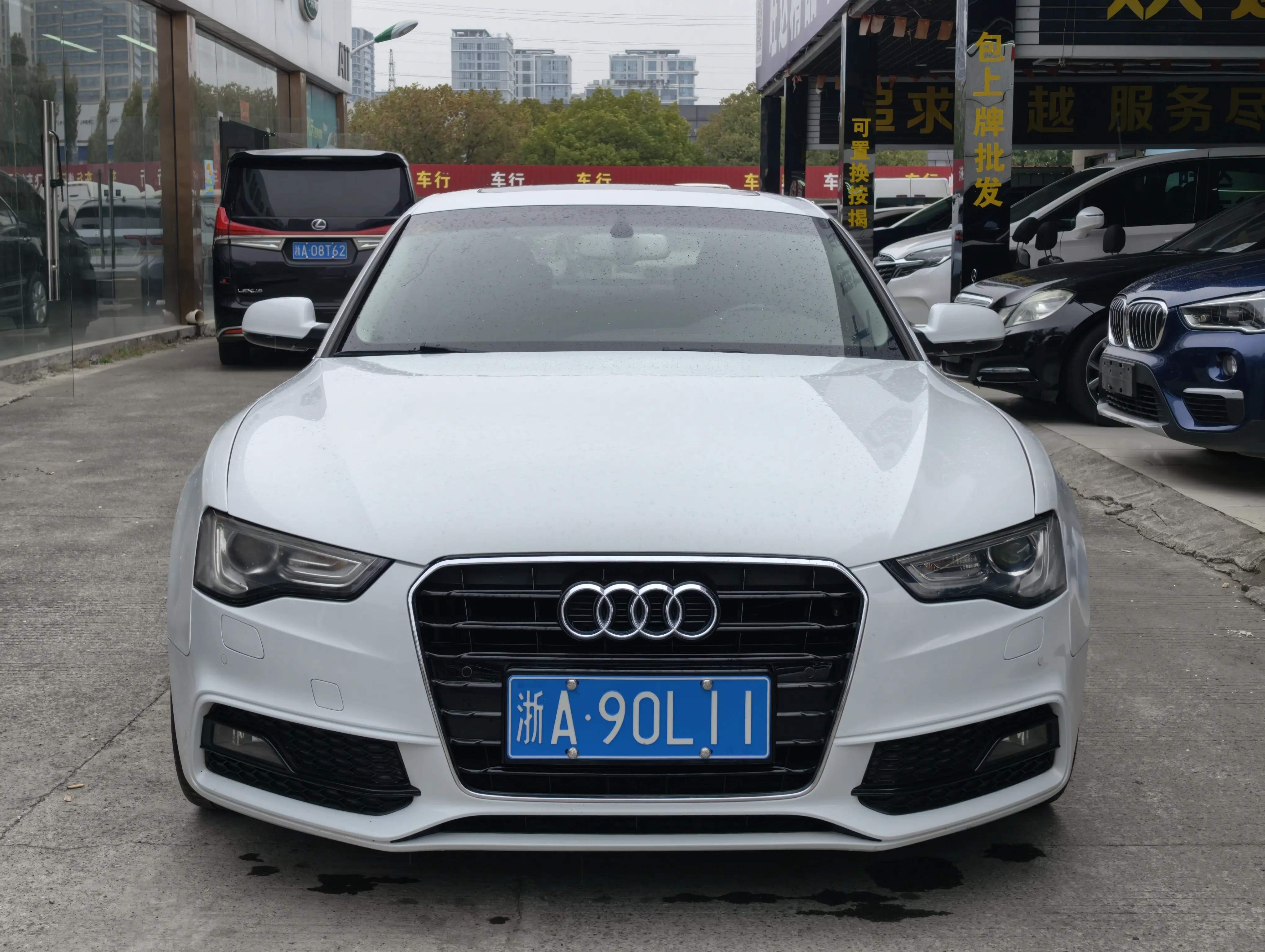 Audi A5  из Китая