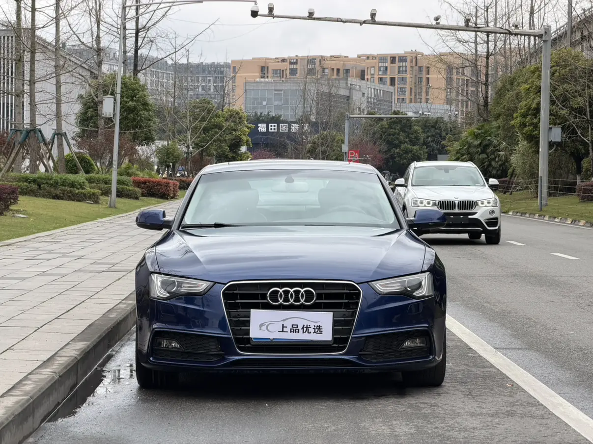 Audi A5  из Китая