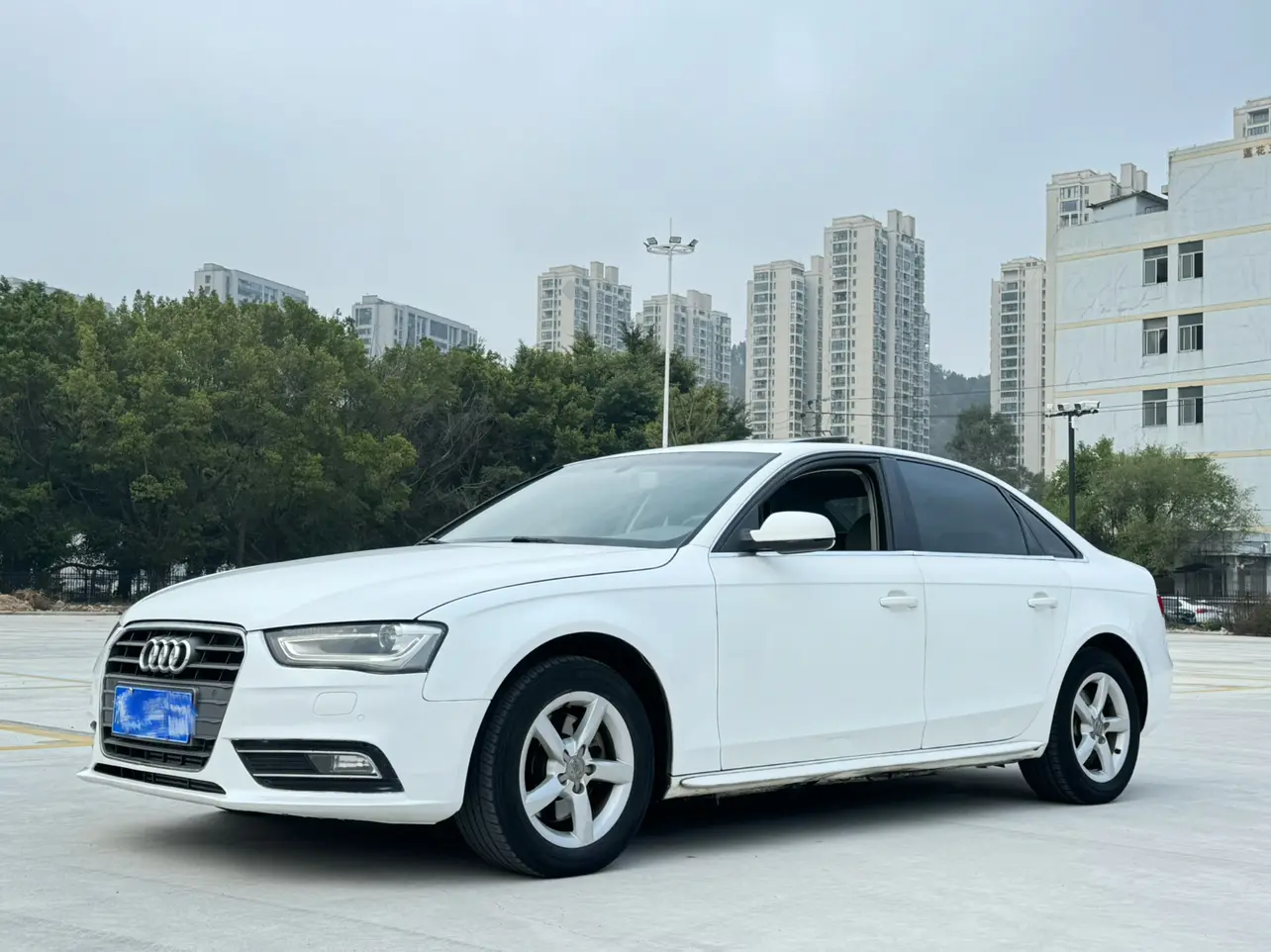 Audi A4L