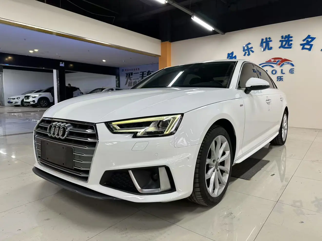 Audi A4L