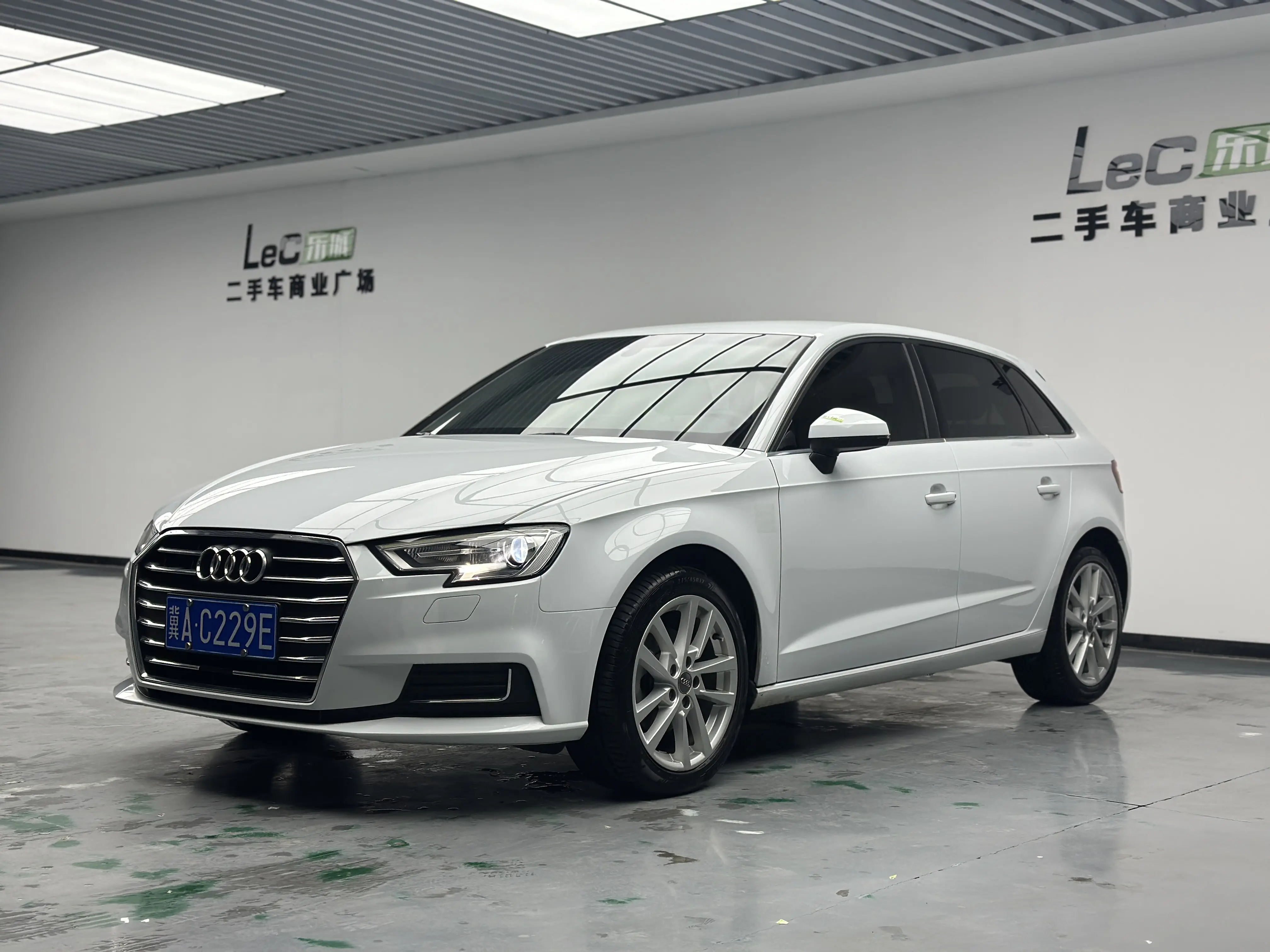 Audi A3  из Китая