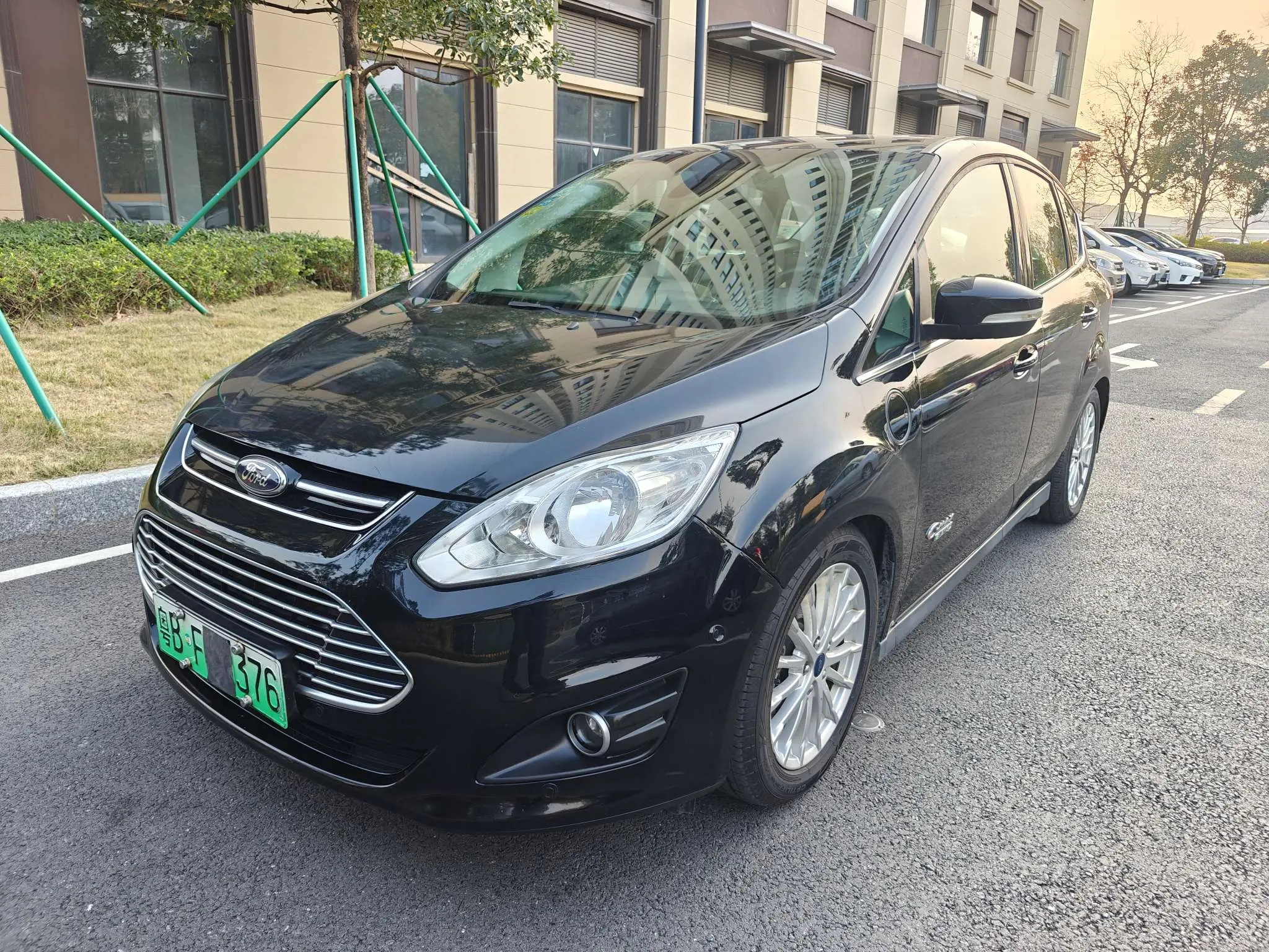 Ford C-MAX PHEV