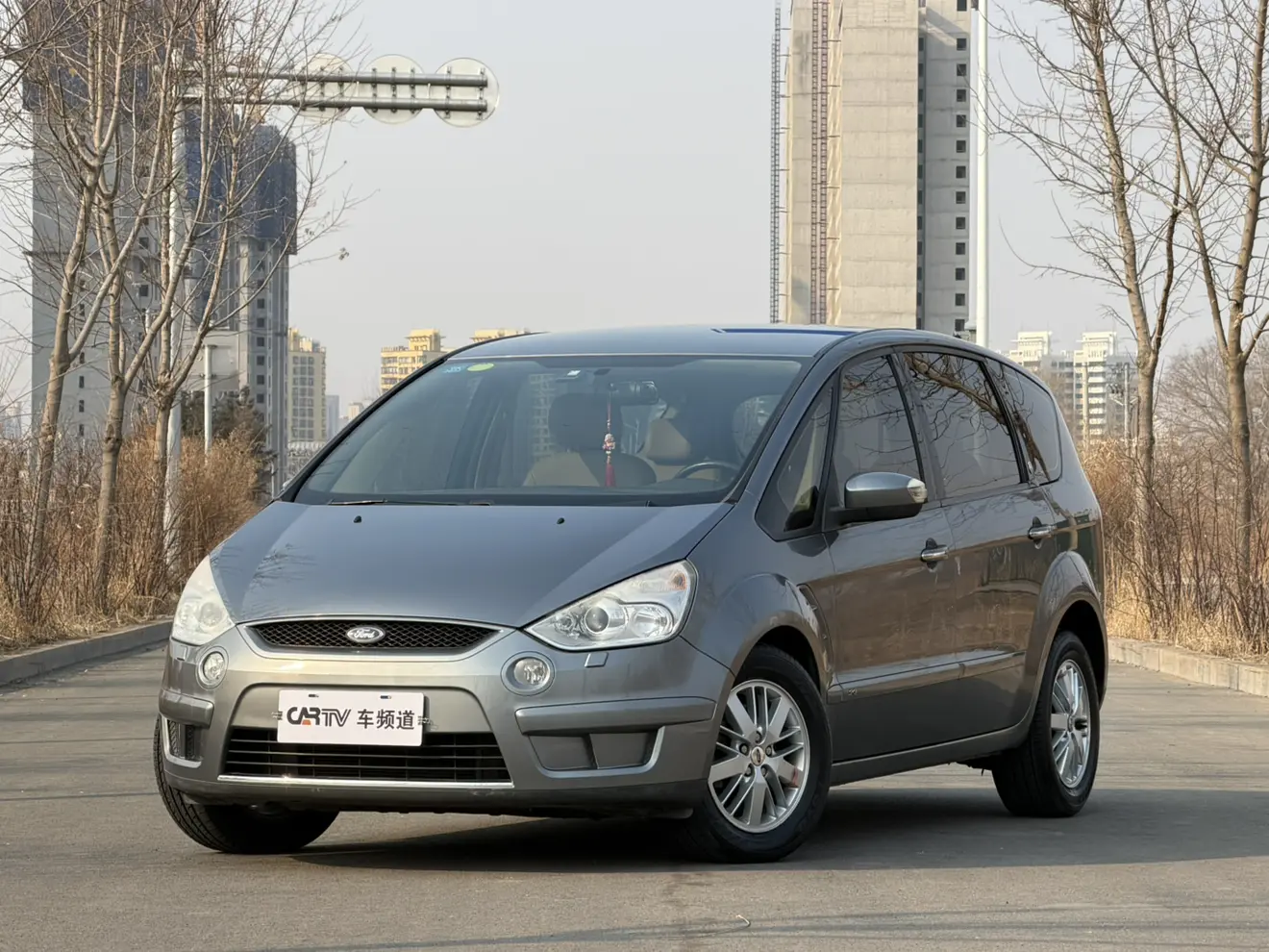 Ford Max