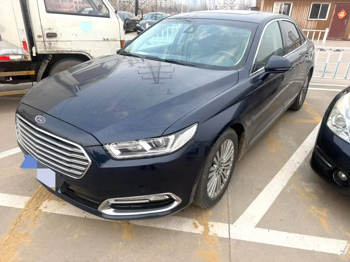 Ford Taurus