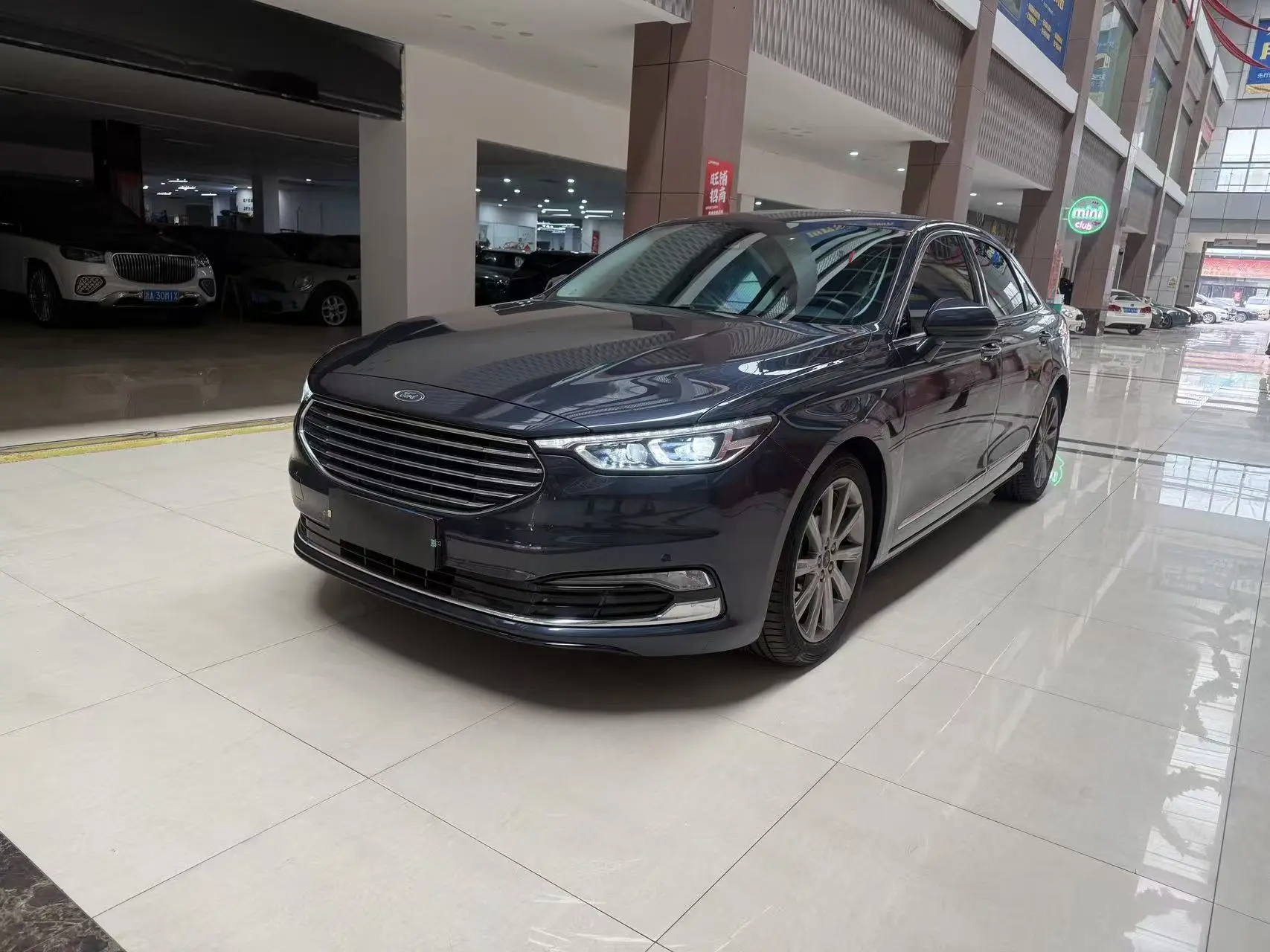Ford Taurus