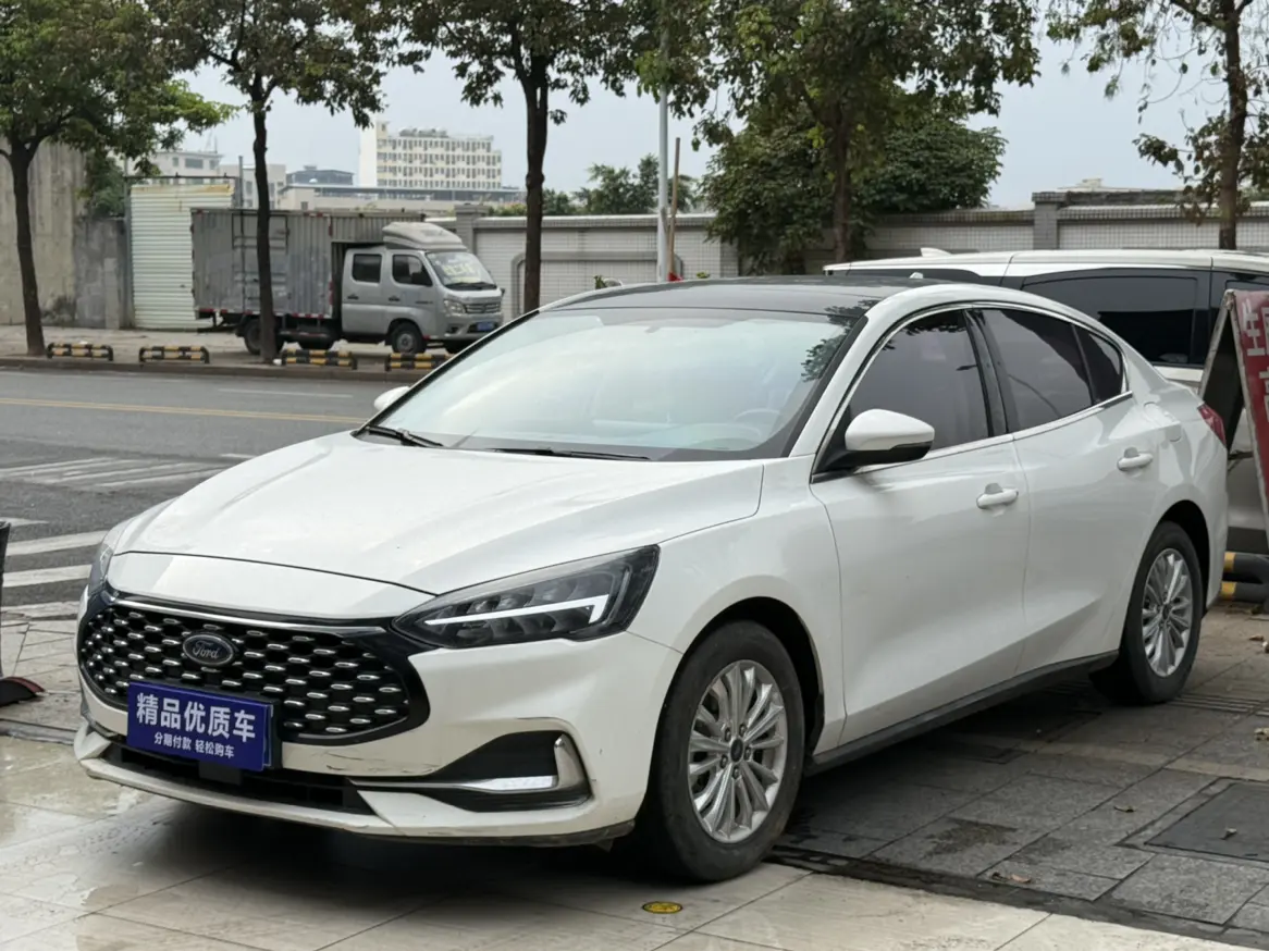 Ford Focus  из Китая