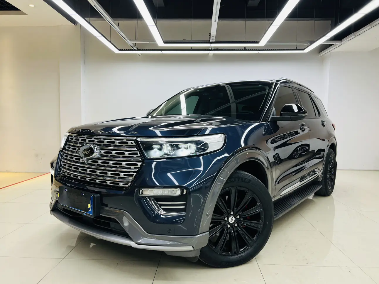 Ford Explorer  из Китая