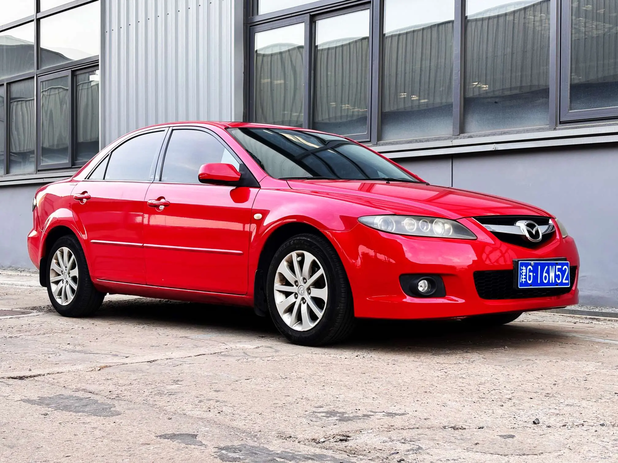 Mazda 6