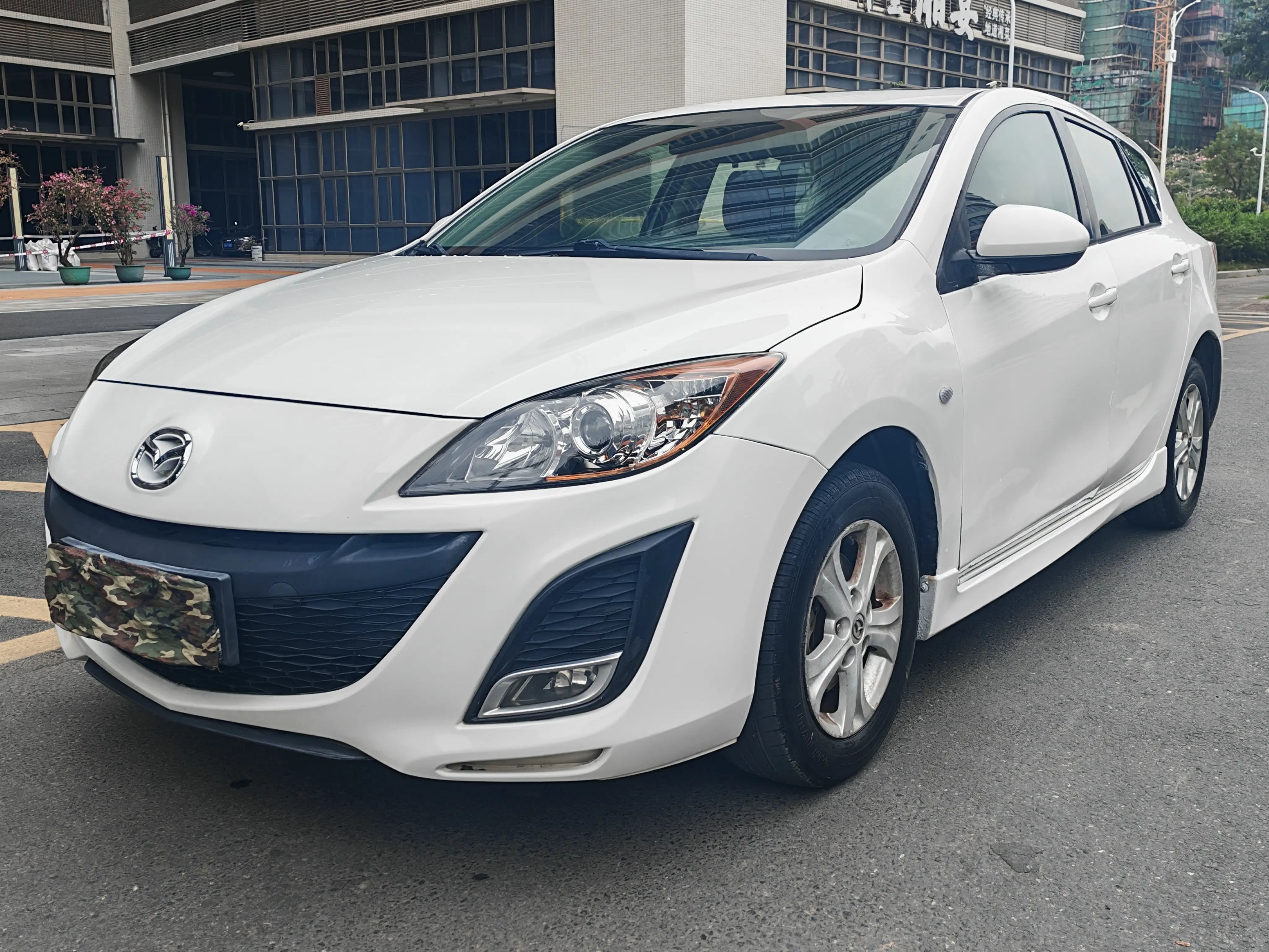 Mazda Axela (Mazda3)  из Китая