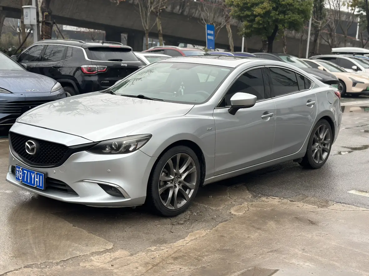 Mazda Atenza