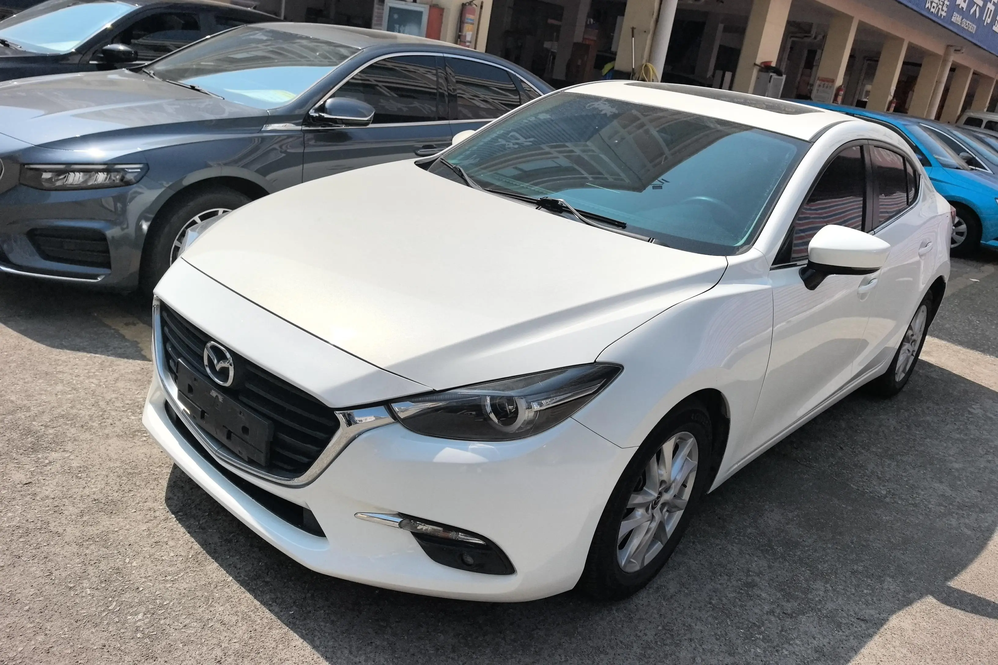Mazda Axela