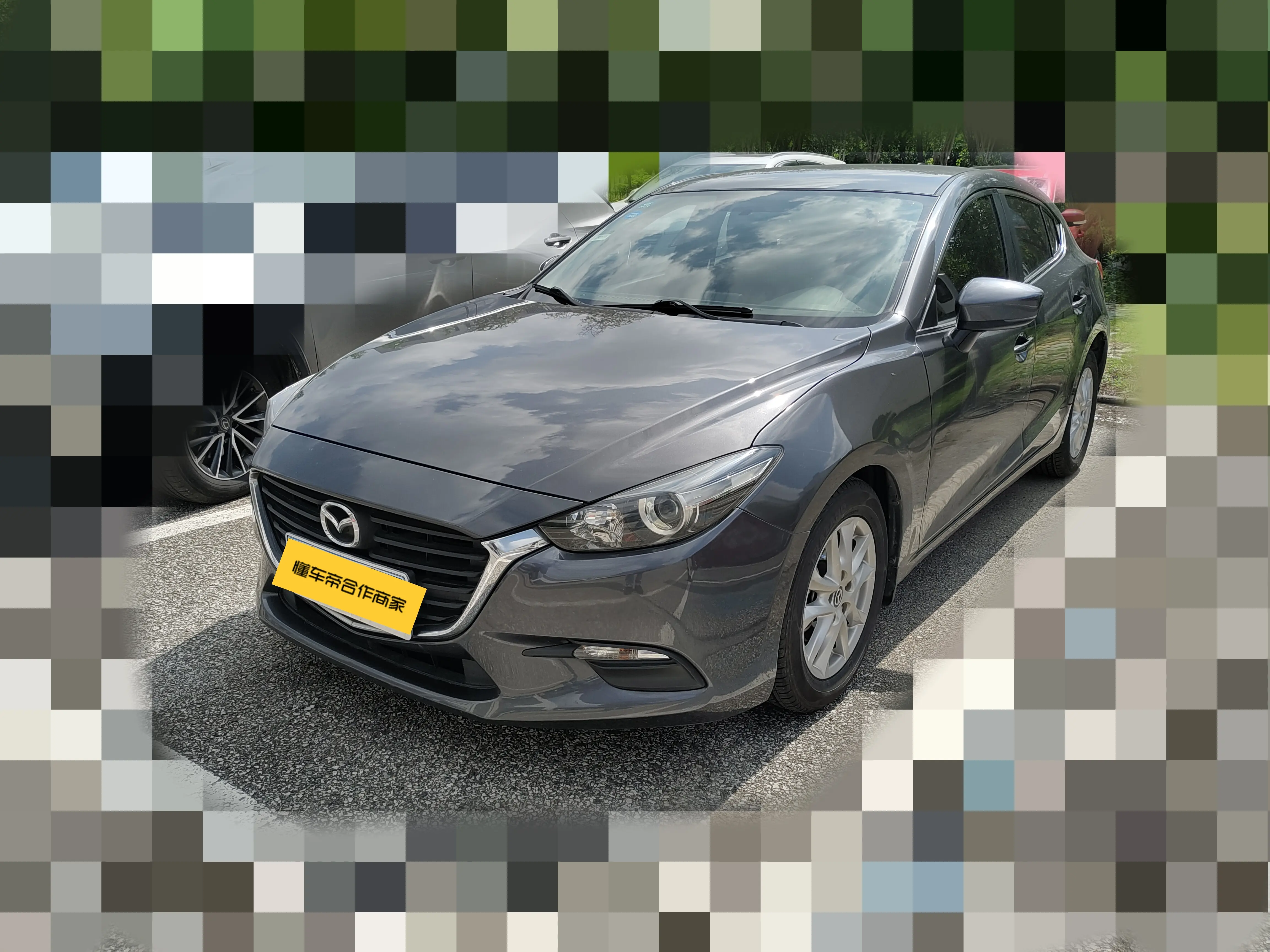 Mazda Axela (Mazda3)  из Китая