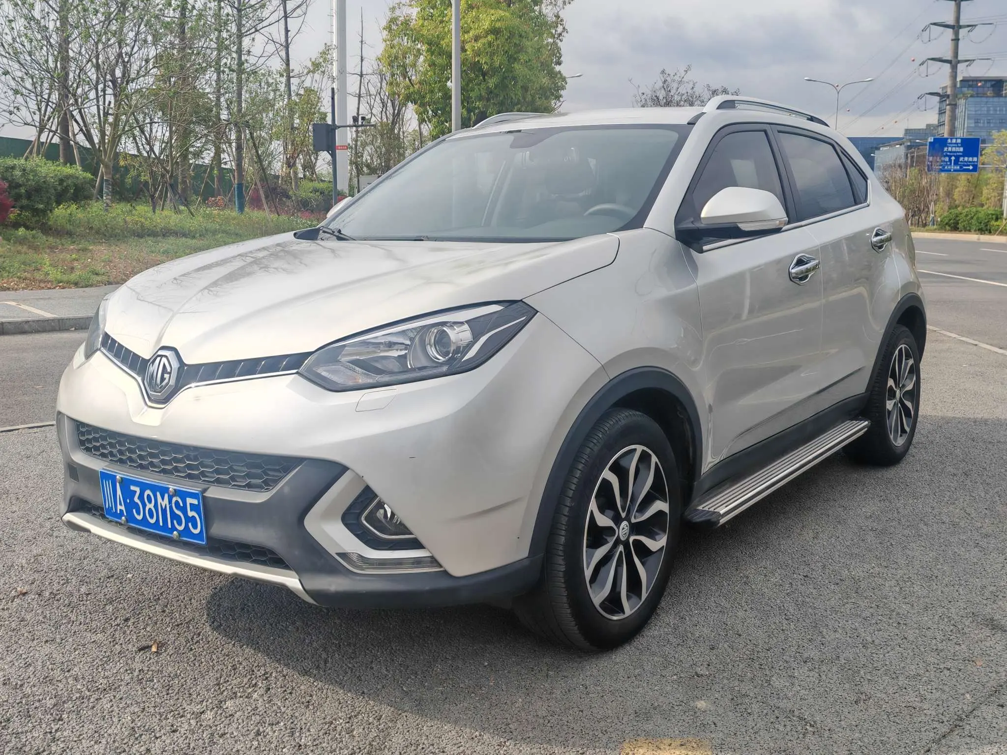 MG Ruiteng
