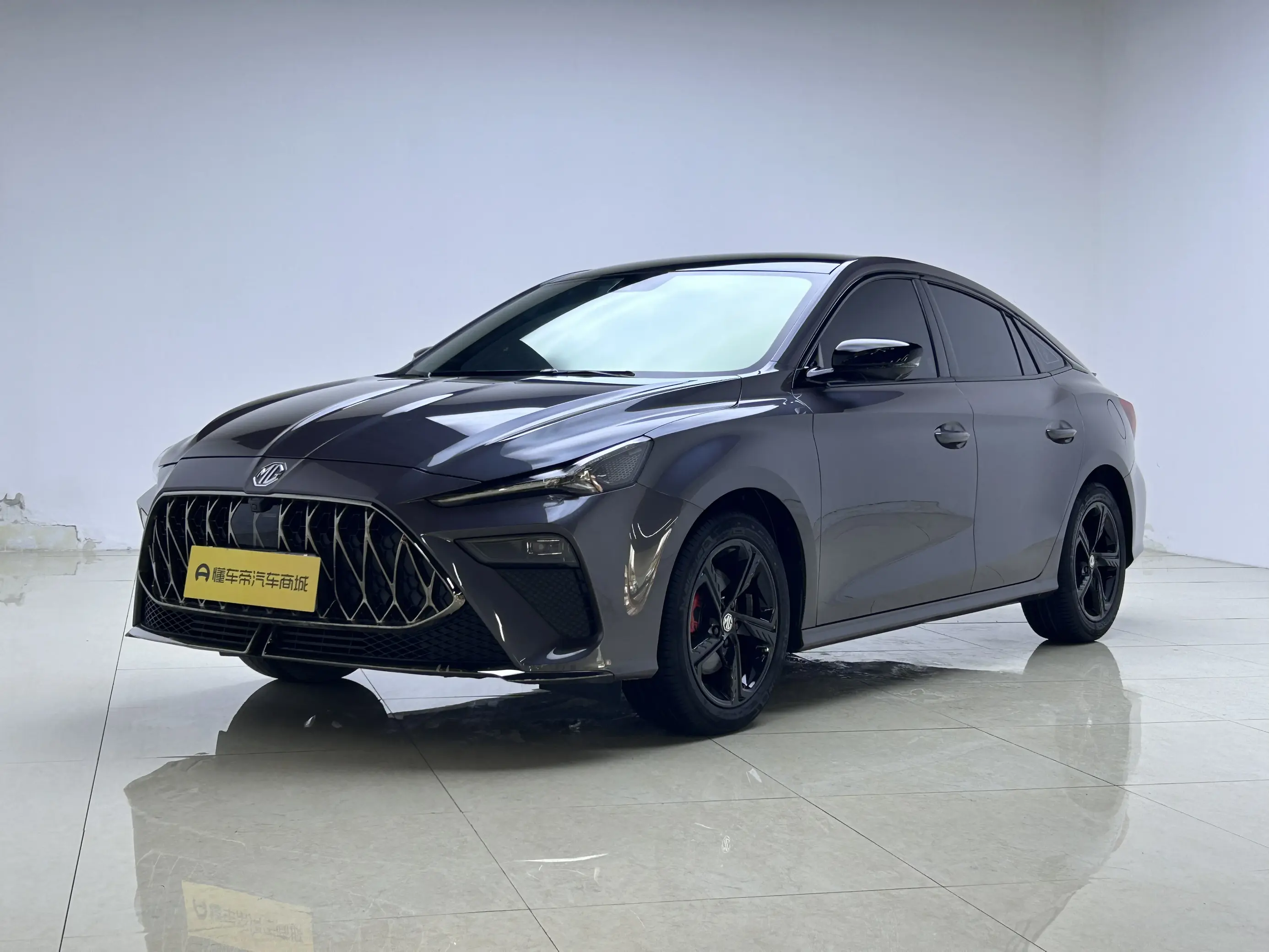 MG 5 Scorpio